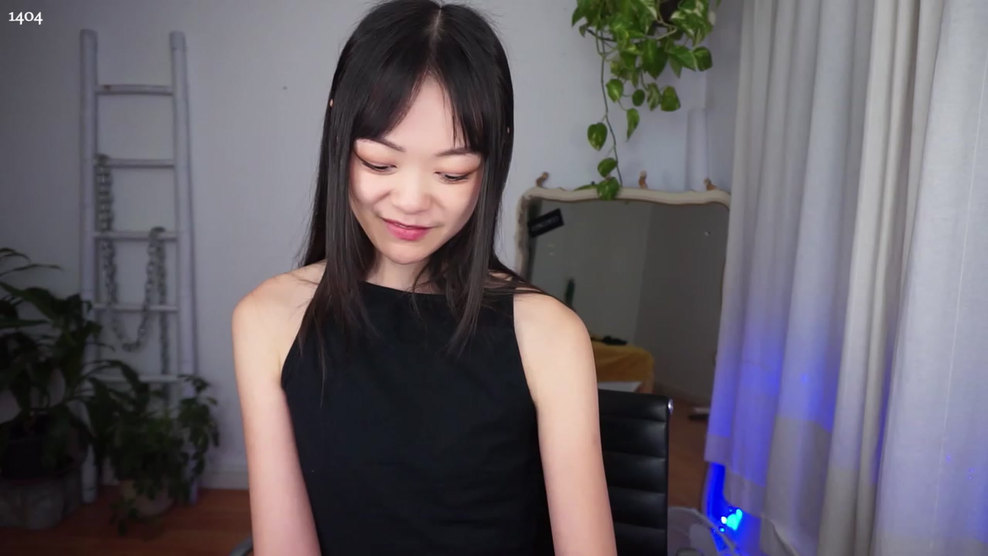 Gallery image thumbnail from domainofpain's myfreecams stream on, 09/27/2023, 04:55 image 6 of 20