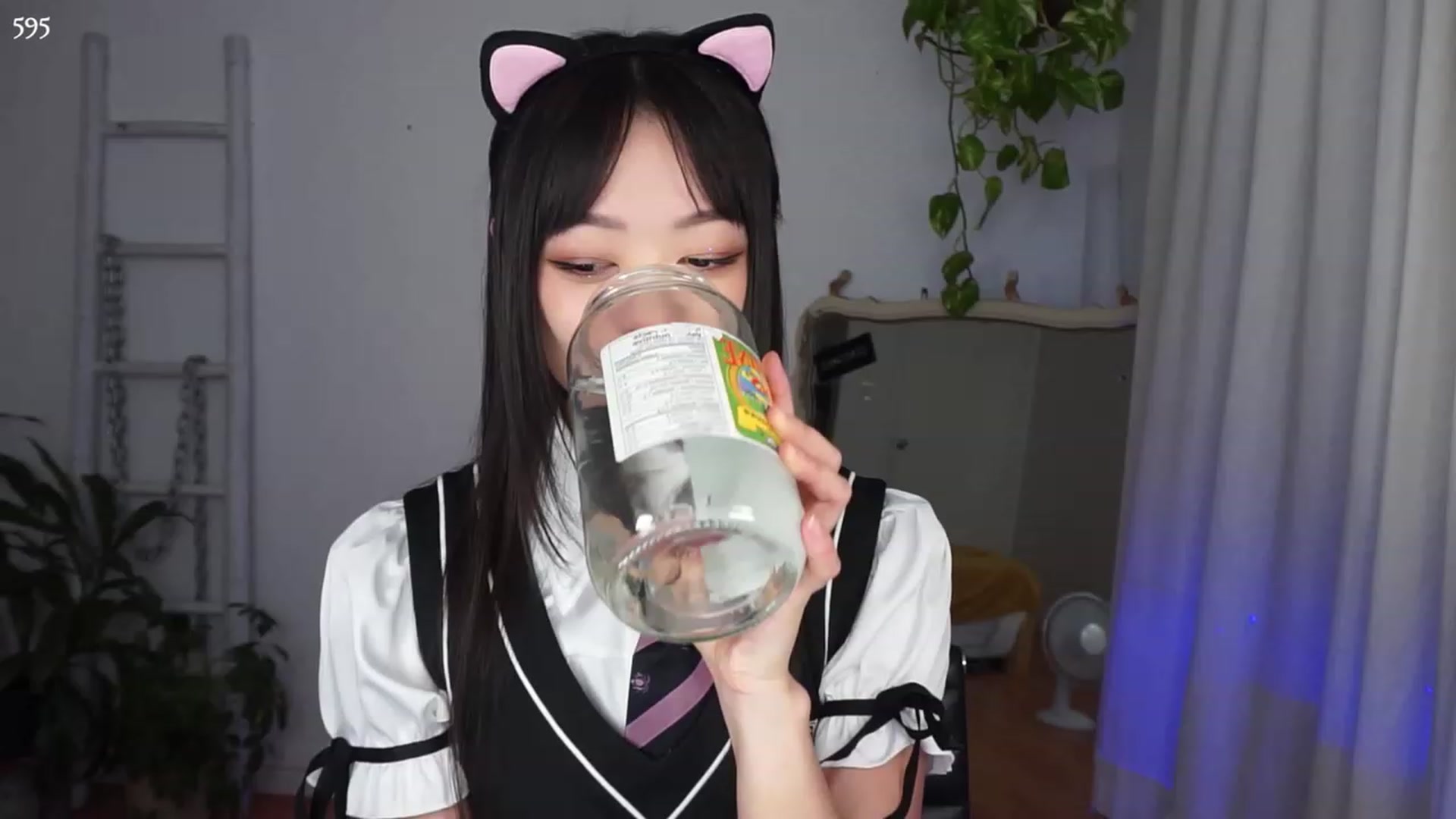 Gallery image thumbnail from domainofpain's myfreecams stream on, 10/04/2023, 05:17 image 5 of 20