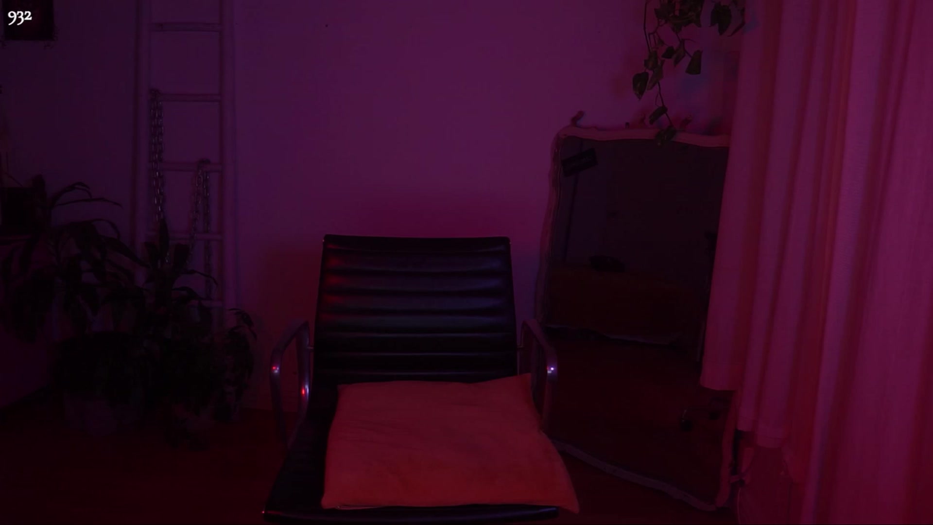 Gallery image thumbnail from domainofpain's myfreecams stream on, 10/16/2023, 05:31 image 9 of 20