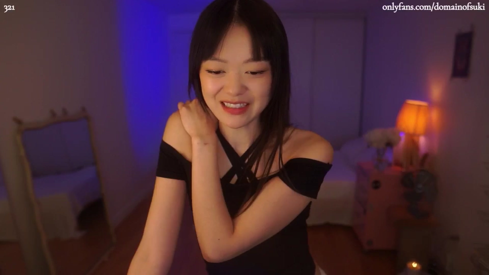 Gallery image thumbnail from domainofpain's myfreecams stream on, 06/10/2024, 07:47 image 10 of 20
