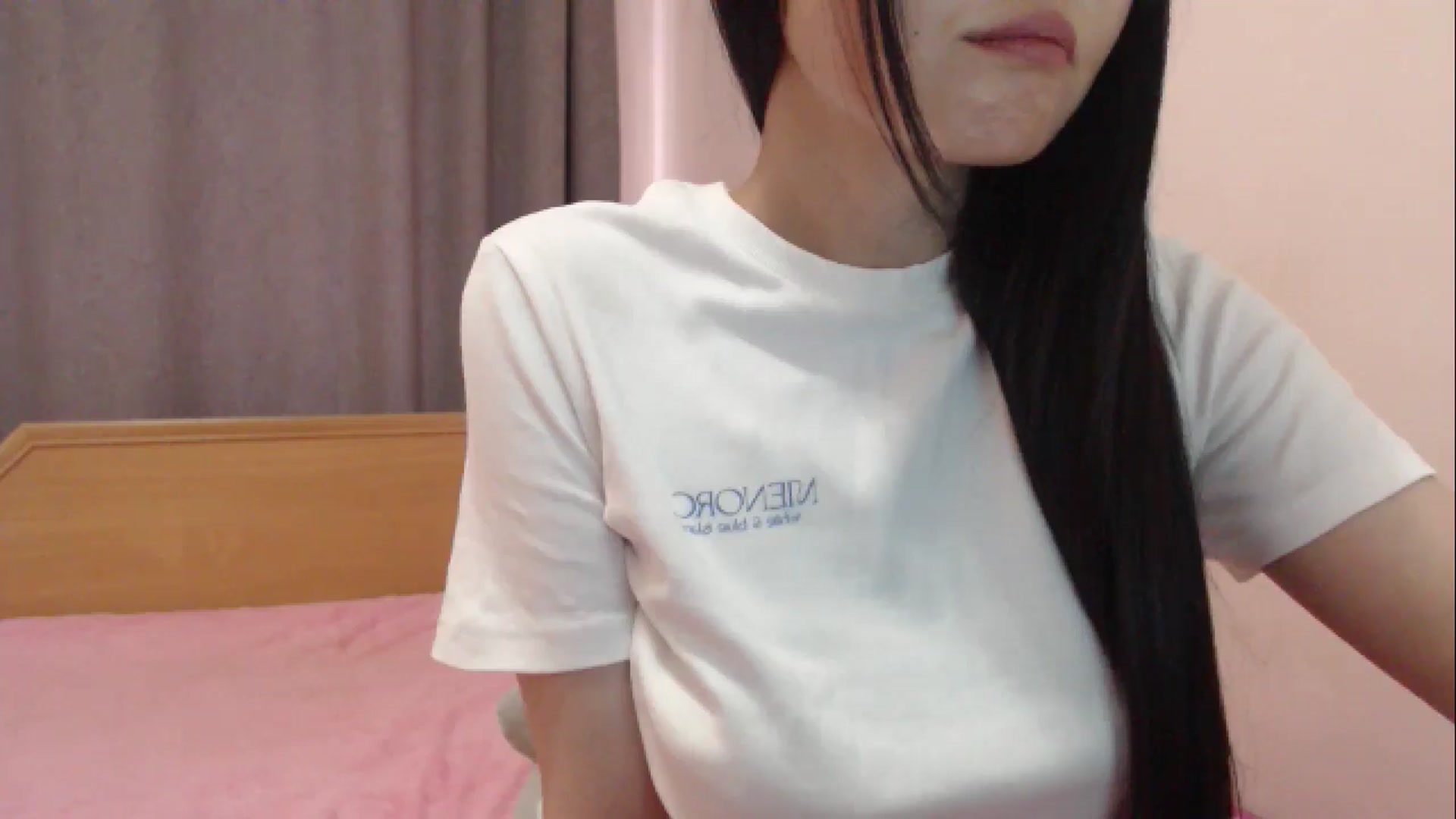 Gallery image thumbnail from domizz1ve's myfreecams stream on, 06/30/2024, 13:07 image 16 of 20