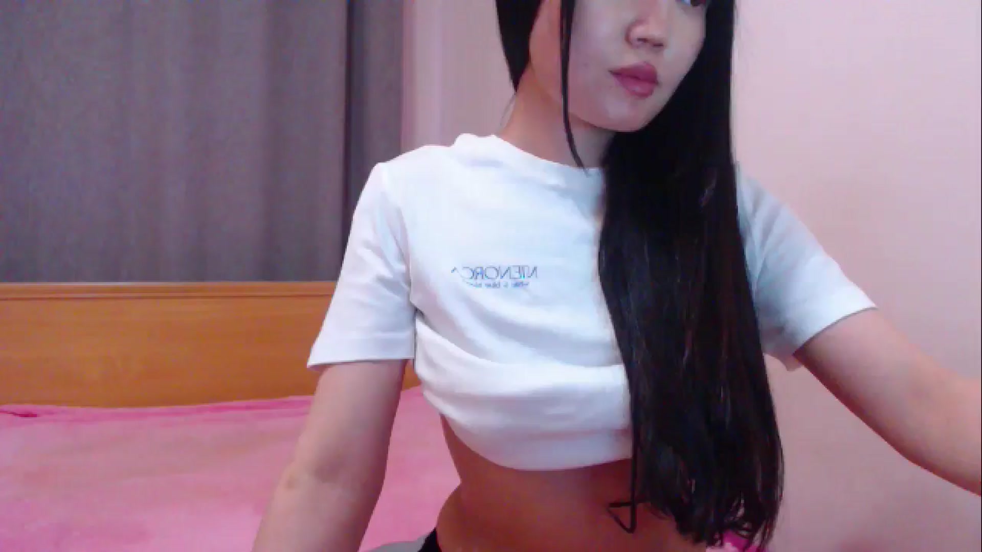 Gallery image thumbnail from domizz1ve's myfreecams stream on, 07/25/2024, 15:14 image 1 of 20