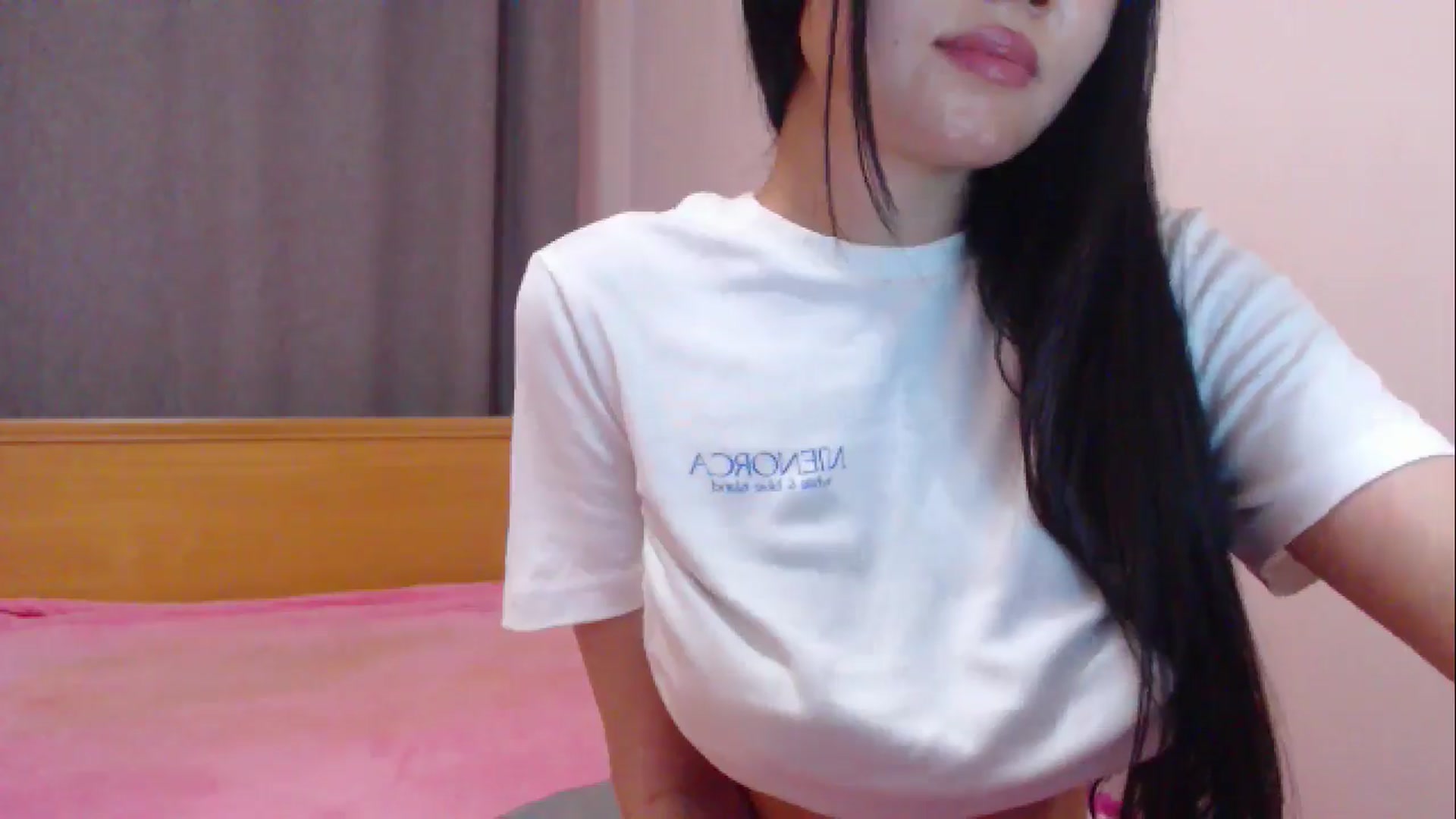 Gallery image thumbnail from domizz1ve's myfreecams stream on, 07/25/2024, 15:14 image 4 of 20