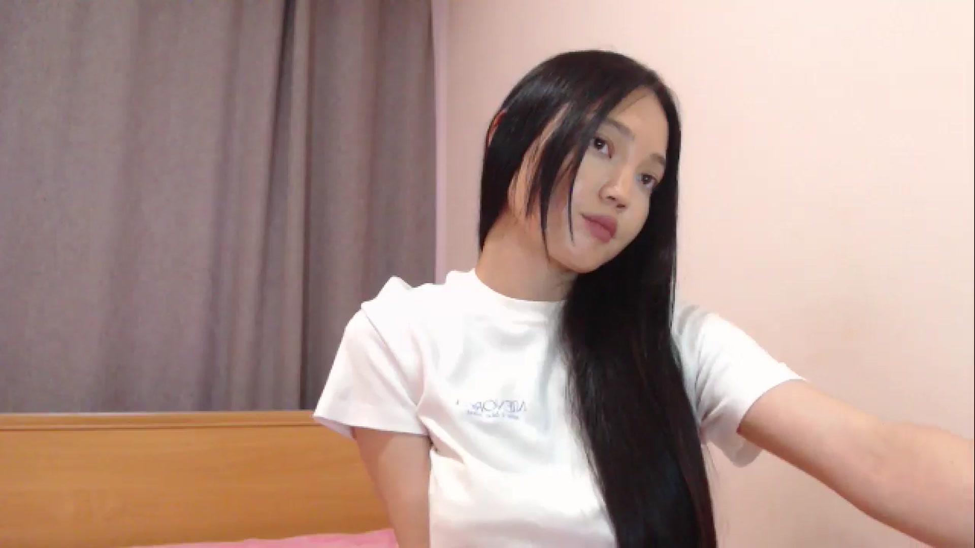Gallery image thumbnail from domizz1ve's myfreecams stream on, 11/06/2024, 07:40 image 2 of 20