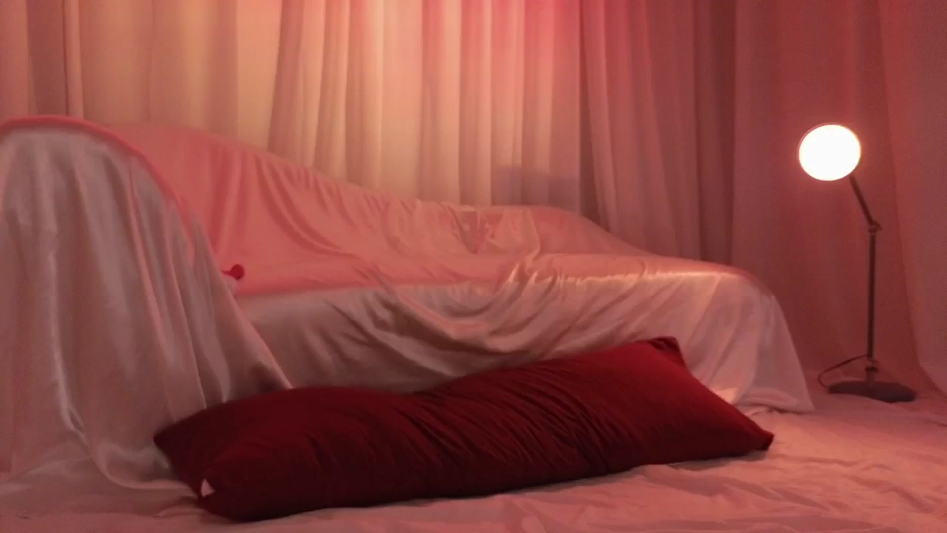 Gallery image thumbnail from dottiesnow's myfreecams stream on, 07/07/2024, 03:37 image 6 of 20