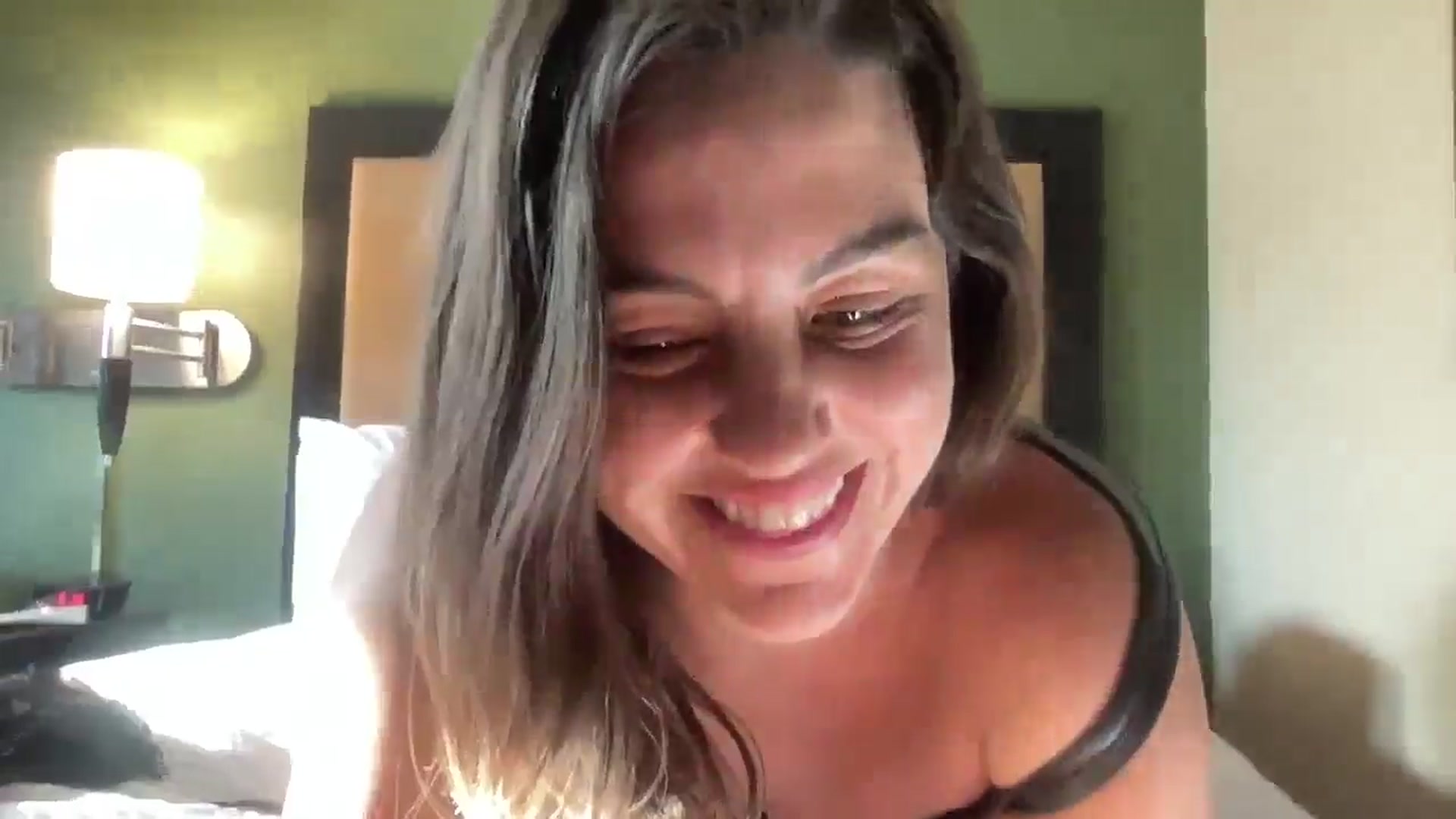 Gallery image thumbnail from dressmejosie's myfreecams stream on, 09/08/2025, 24:59 image 3 of 20