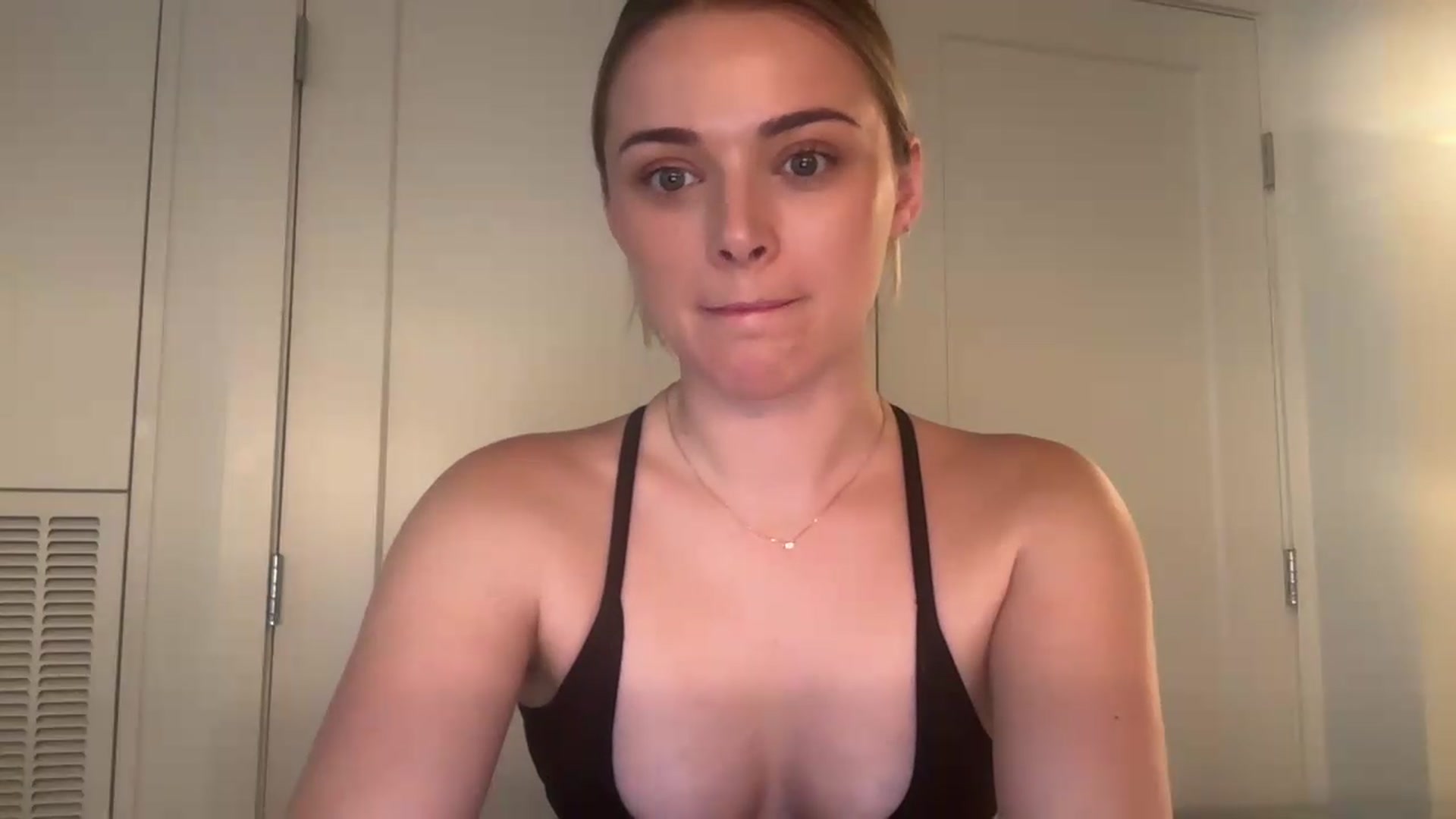 Gallery image thumbnail from drippingpeach's myfreecams stream on, 09/10/2026, 02:33 image 7 of 20