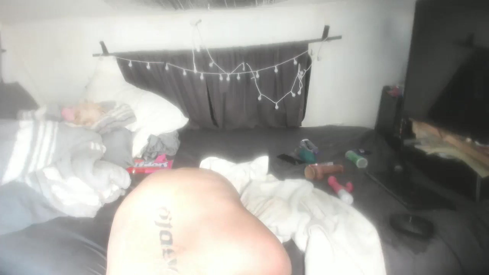 Gallery image thumbnail from drippndaizi's myfreecams stream on, 03/01/2024, 12:19 image 19 of 20
