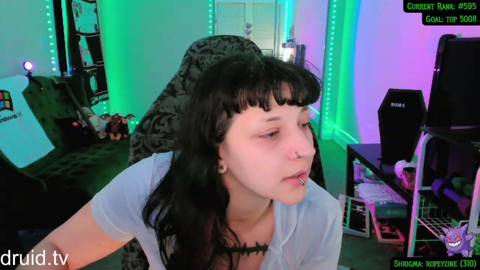 Gallery image thumbnail from druidjpg's myfreecams stream on, 03/18/2024, 05:24 image 6 of 20