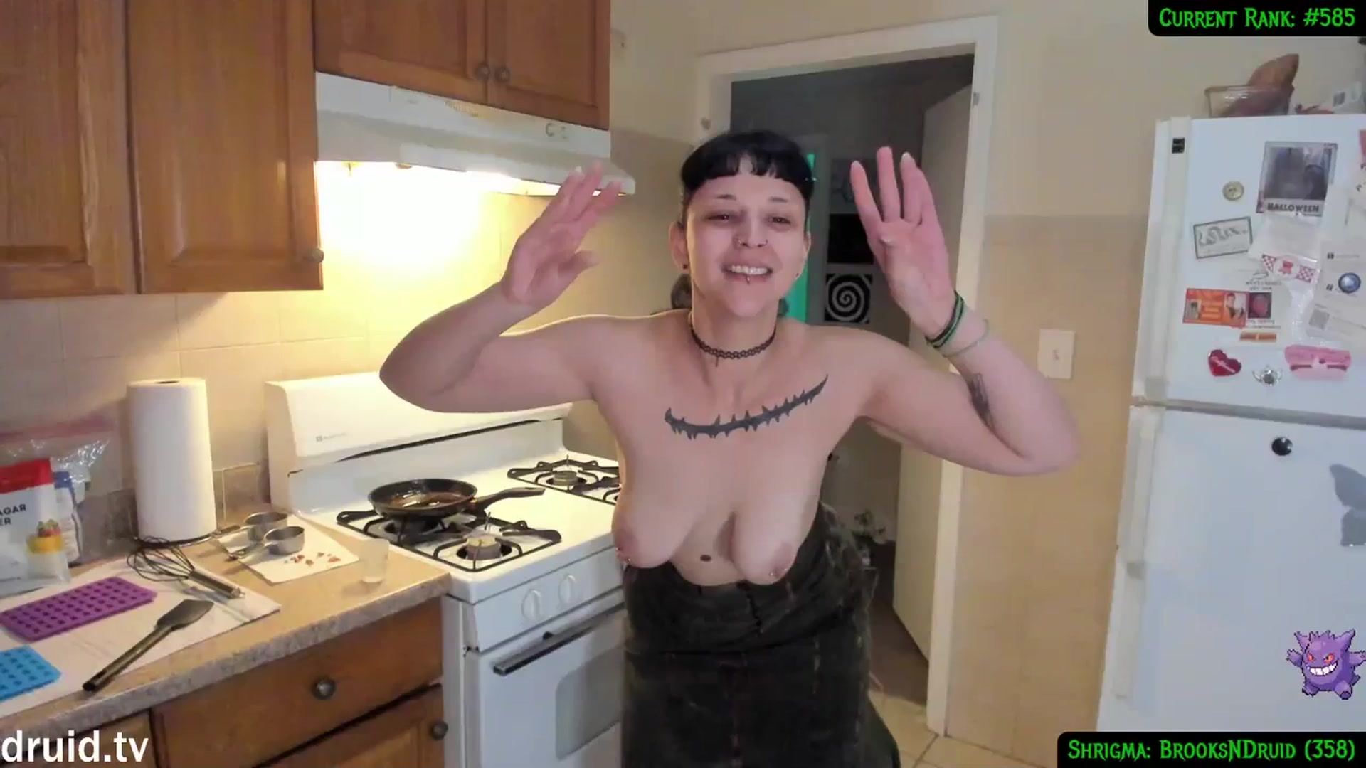 Gallery image thumbnail from druidjpg's myfreecams stream on, 03/25/2024, 02:28 image 1 of 20