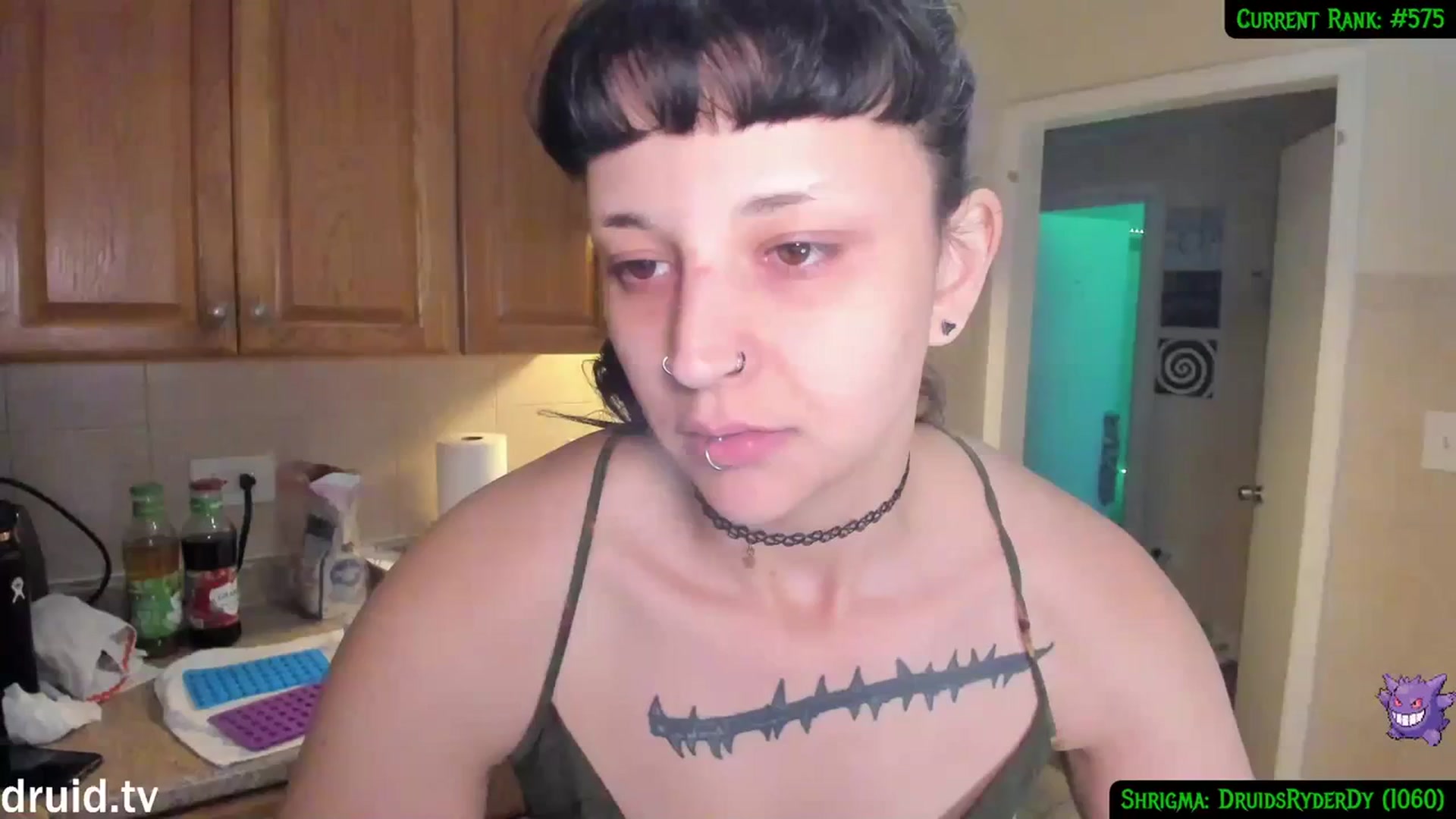 Gallery image thumbnail from druidjpg's myfreecams stream on, 03/25/2024, 02:28 image 14 of 20