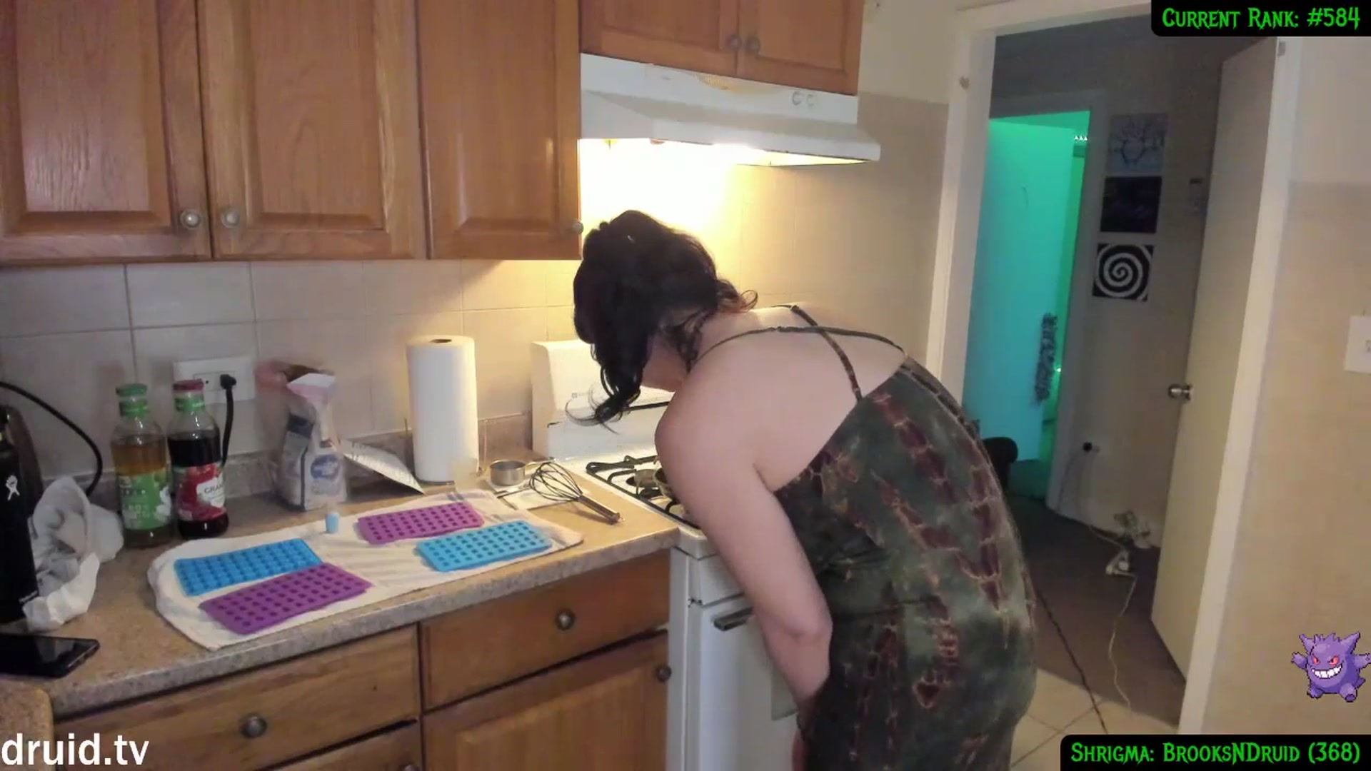 Gallery image thumbnail from druidjpg's myfreecams stream on, 03/25/2024, 02:28 image 9 of 20