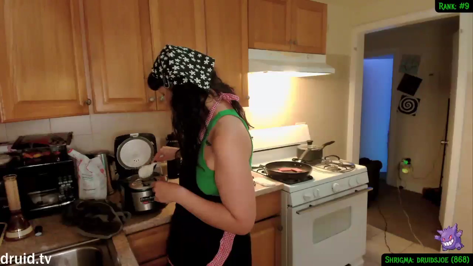 Gallery image thumbnail from druidjpg's myfreecams stream on, 07/12/2024, 04:51 image 8 of 20