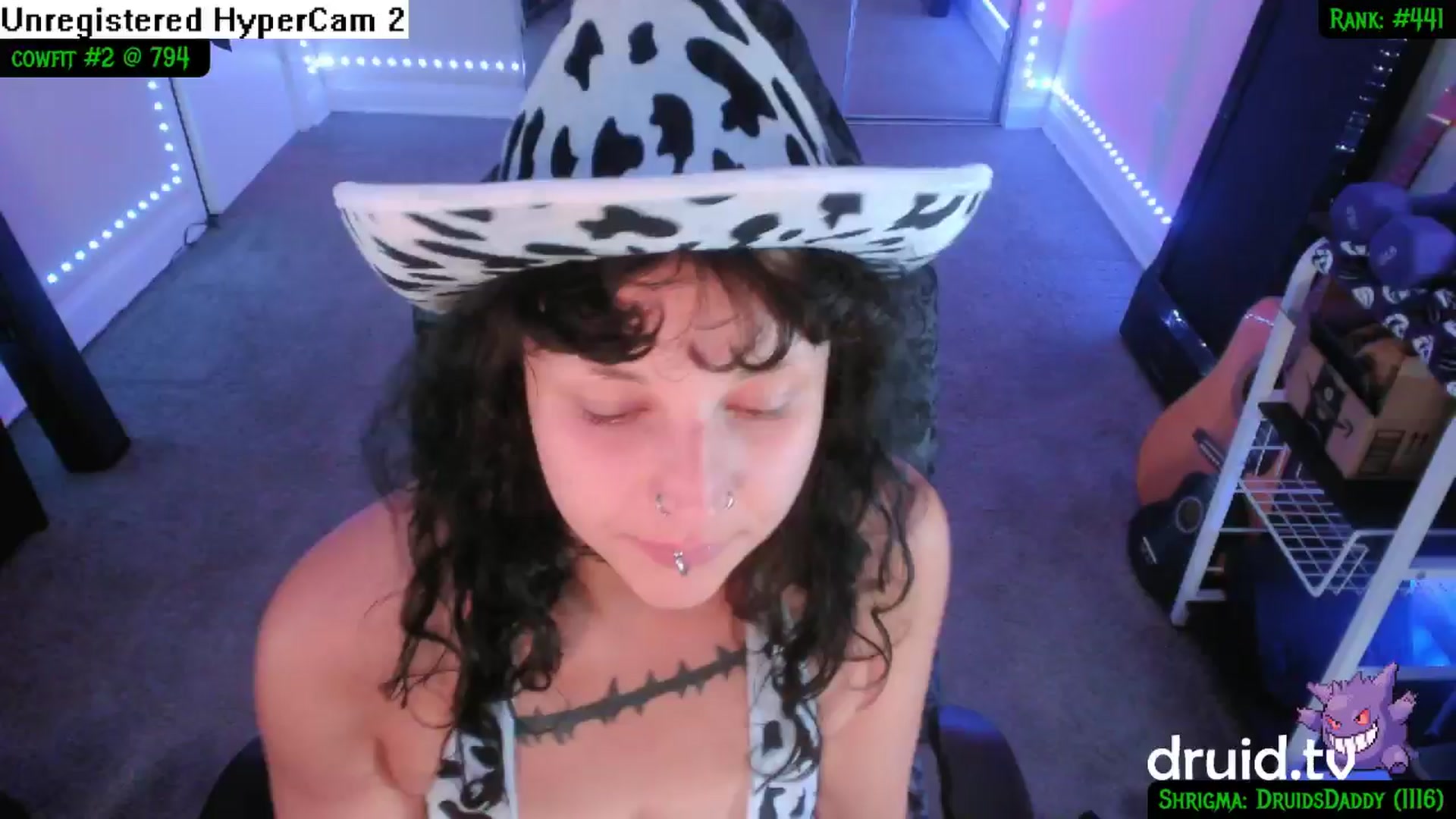 Gallery image thumbnail from druidjpg's myfreecams stream on, 09/13/2024, 03:43 image 14 of 20
