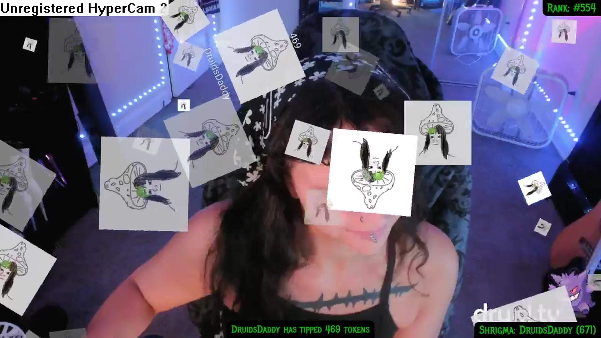 Gallery image thumbnail from druidjpg's myfreecams stream on, 09/16/2024, 04:54 image 10 of 20