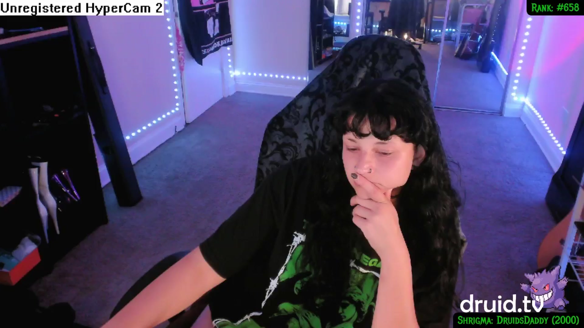 Gallery image thumbnail from druidjpg's myfreecams stream on, 09/24/2024, 04:40 image 12 of 20