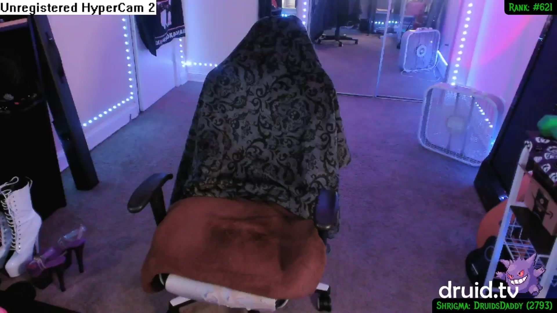 Gallery image thumbnail from druidjpg's myfreecams stream on, 09/27/2024, 05:04 image 17 of 20