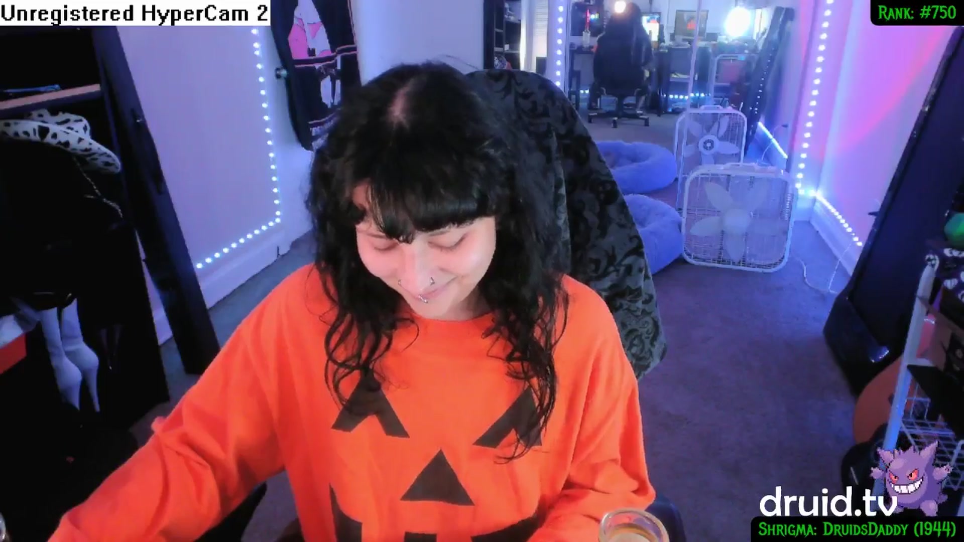 Gallery image thumbnail from druidjpg's myfreecams stream on, 10/02/2024, 04:43 image 13 of 20