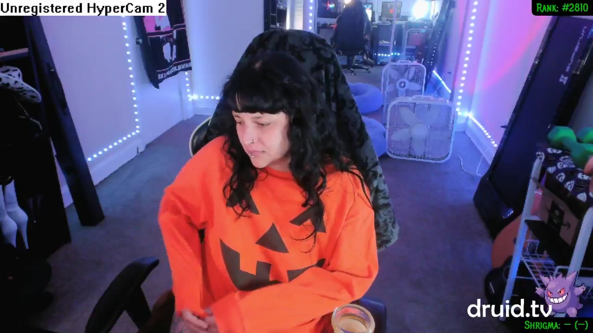 Gallery image thumbnail from druidjpg's myfreecams stream on, 10/02/2024, 04:43 image 5 of 20