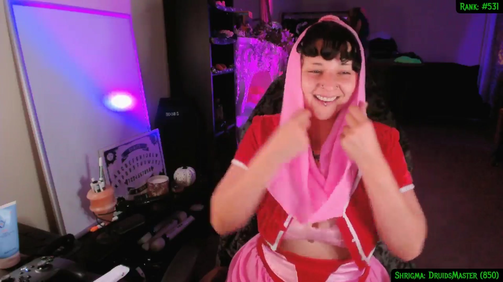 Gallery image thumbnail from druidjpg's myfreecams stream on, 10/13/2024, 06:06 image 9 of 20