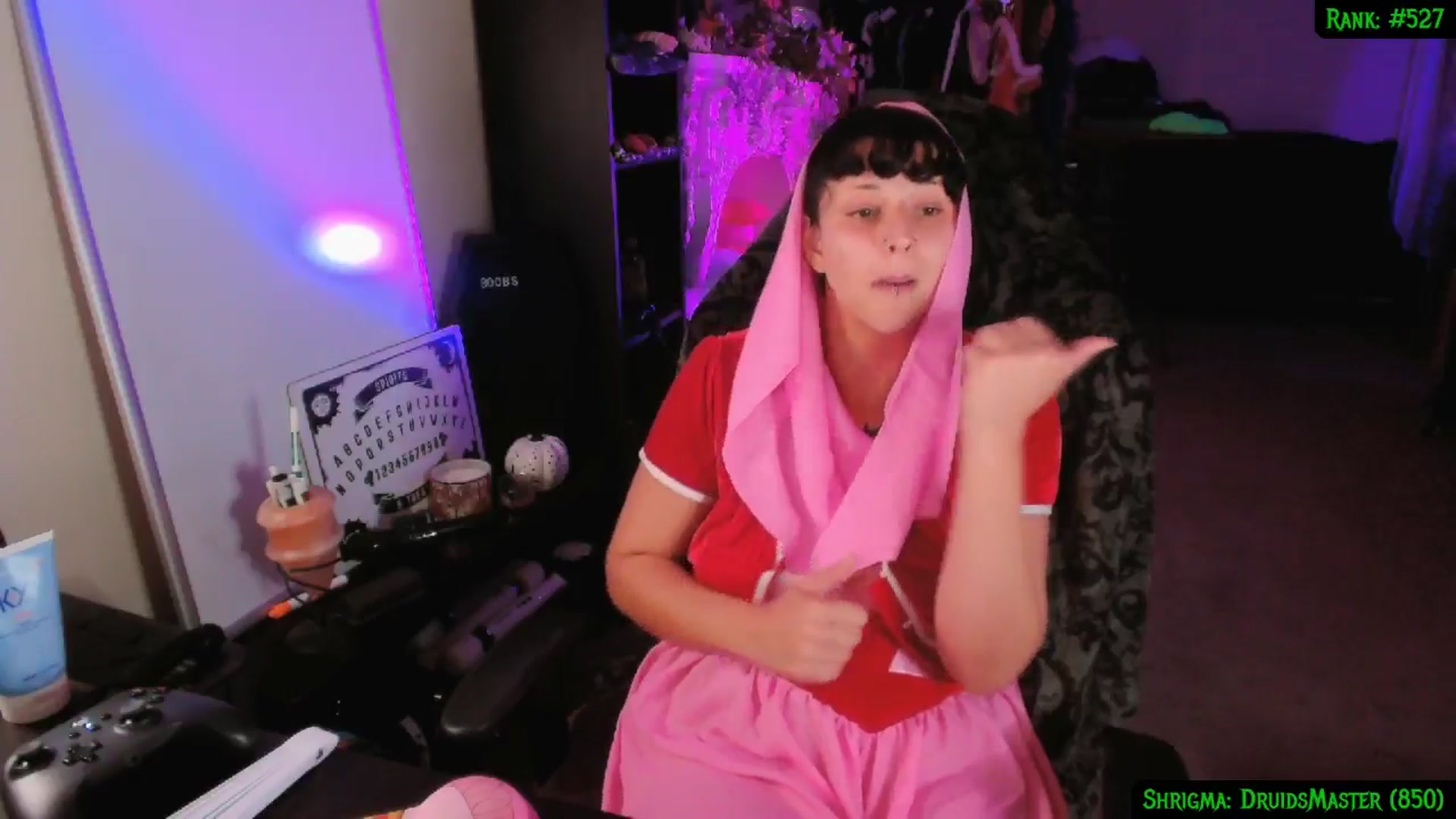 Gallery image thumbnail from druidjpg's myfreecams stream on, 10/13/2024, 06:06 image 11 of 20