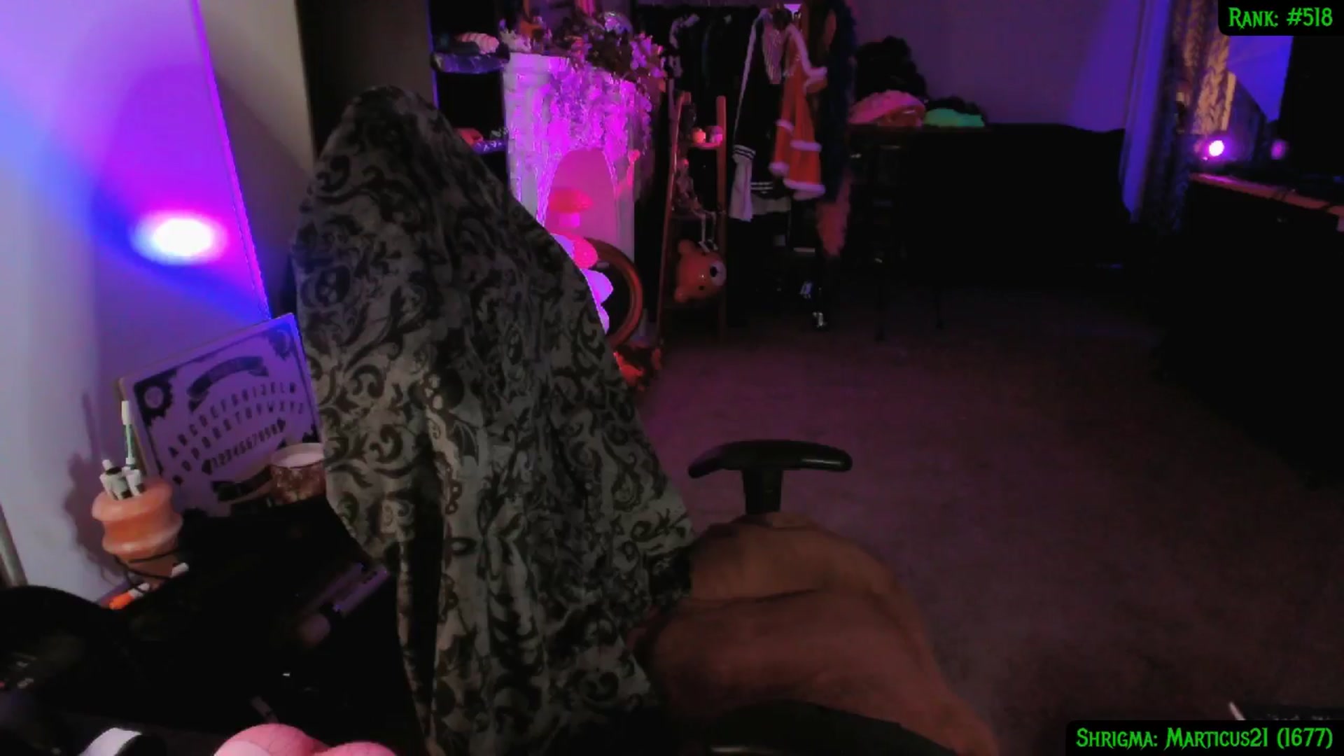 Gallery image thumbnail from druidjpg's myfreecams stream on, 10/14/2024, 05:36 image 12 of 20