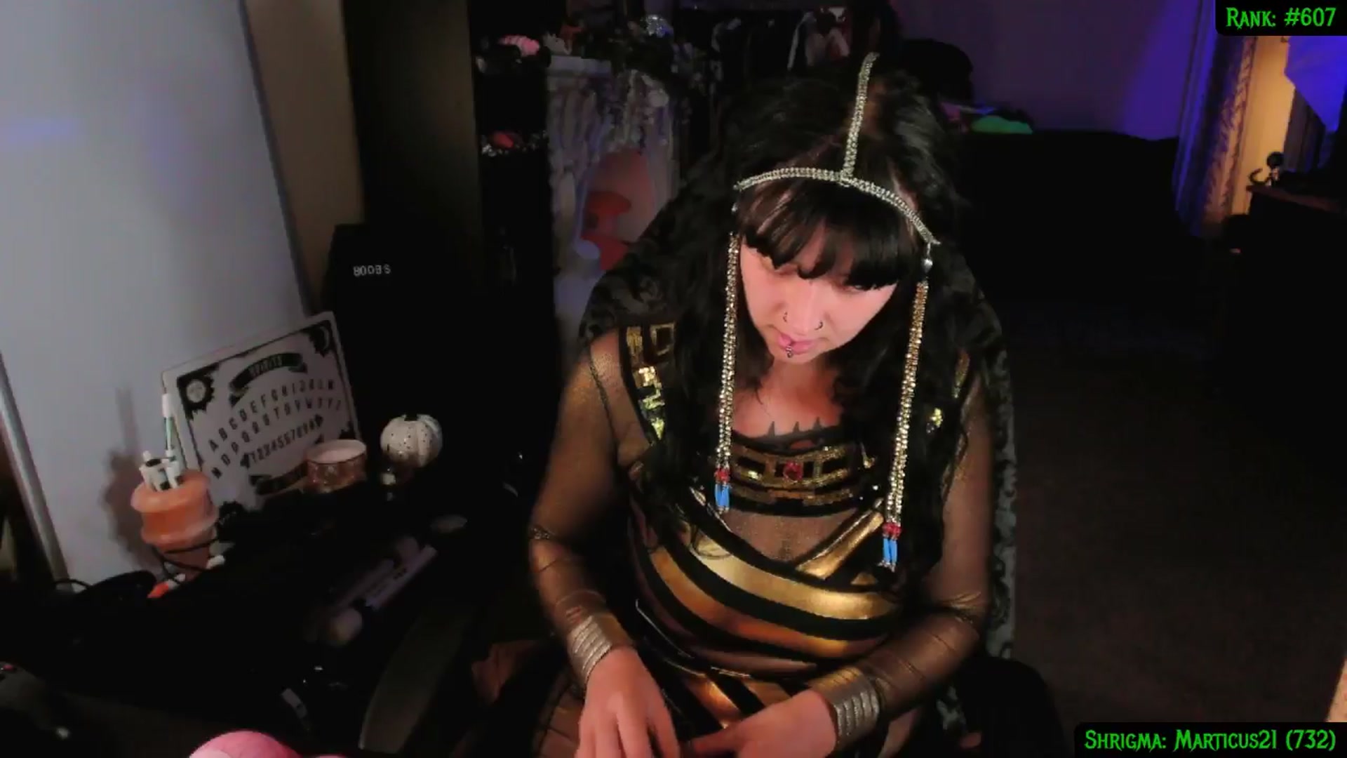 Gallery image thumbnail from druidjpg's myfreecams stream on, 10/18/2024, 04:47 image 10 of 20