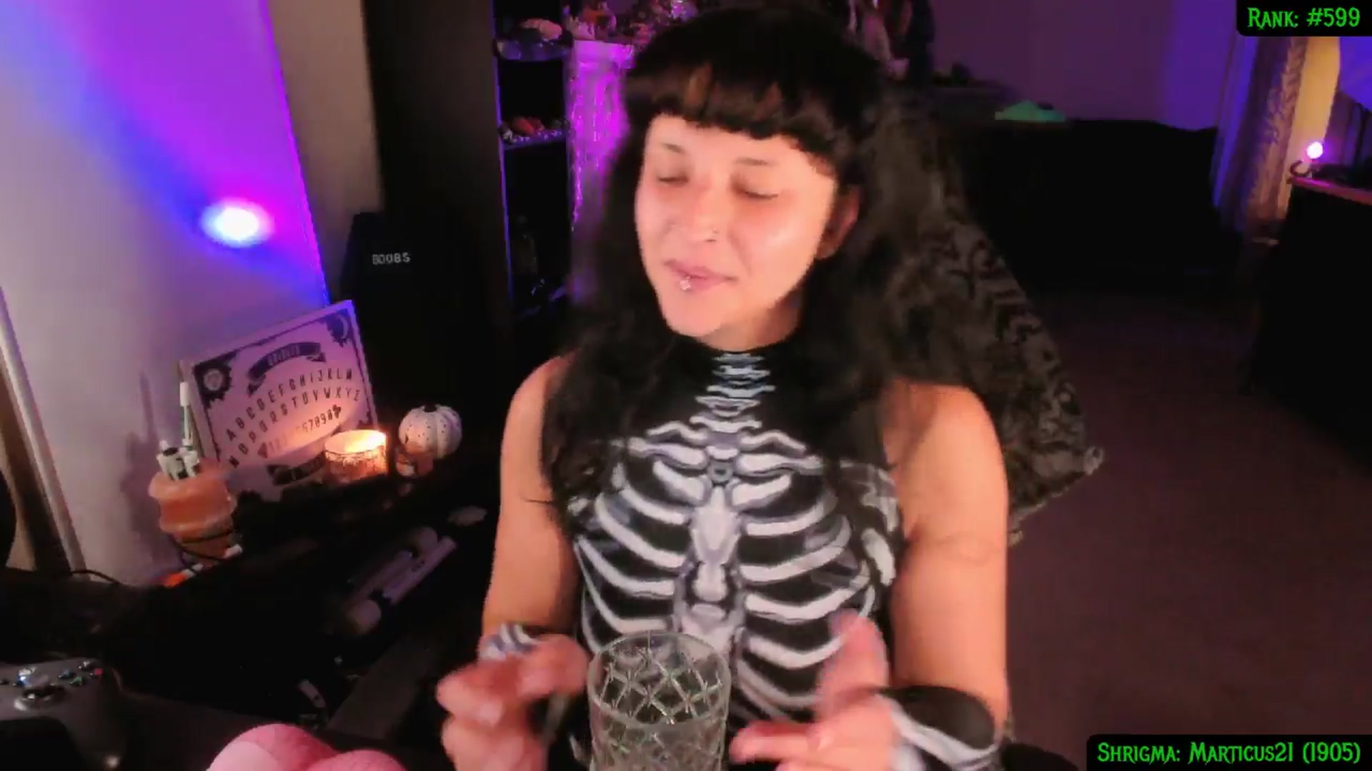 Gallery image thumbnail from druidjpg's myfreecams stream on, 10/20/2024, 05:43 image 13 of 20