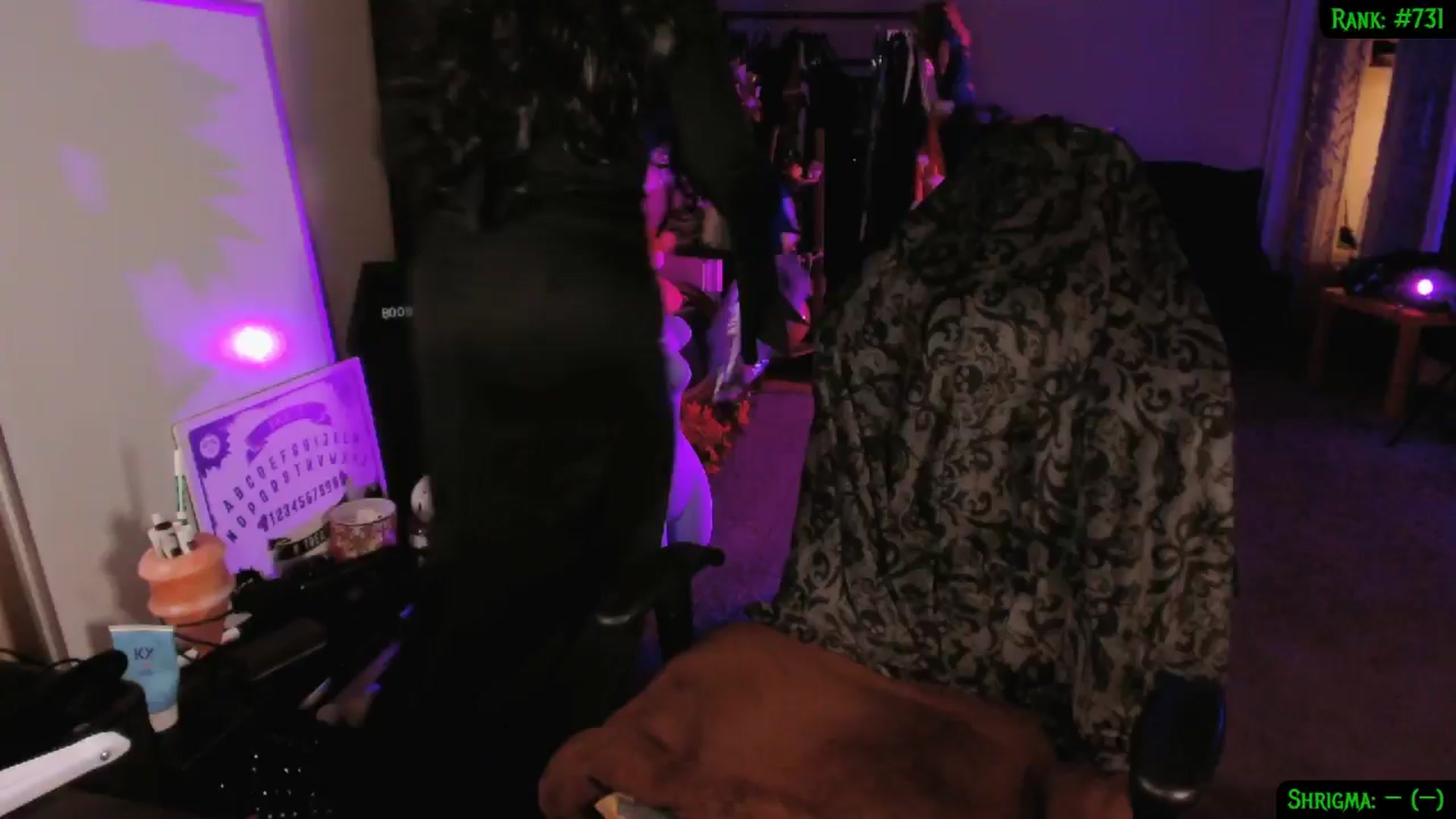 Gallery image thumbnail from druidjpg's myfreecams stream on, 10/27/2024, 05:21 image 4 of 20