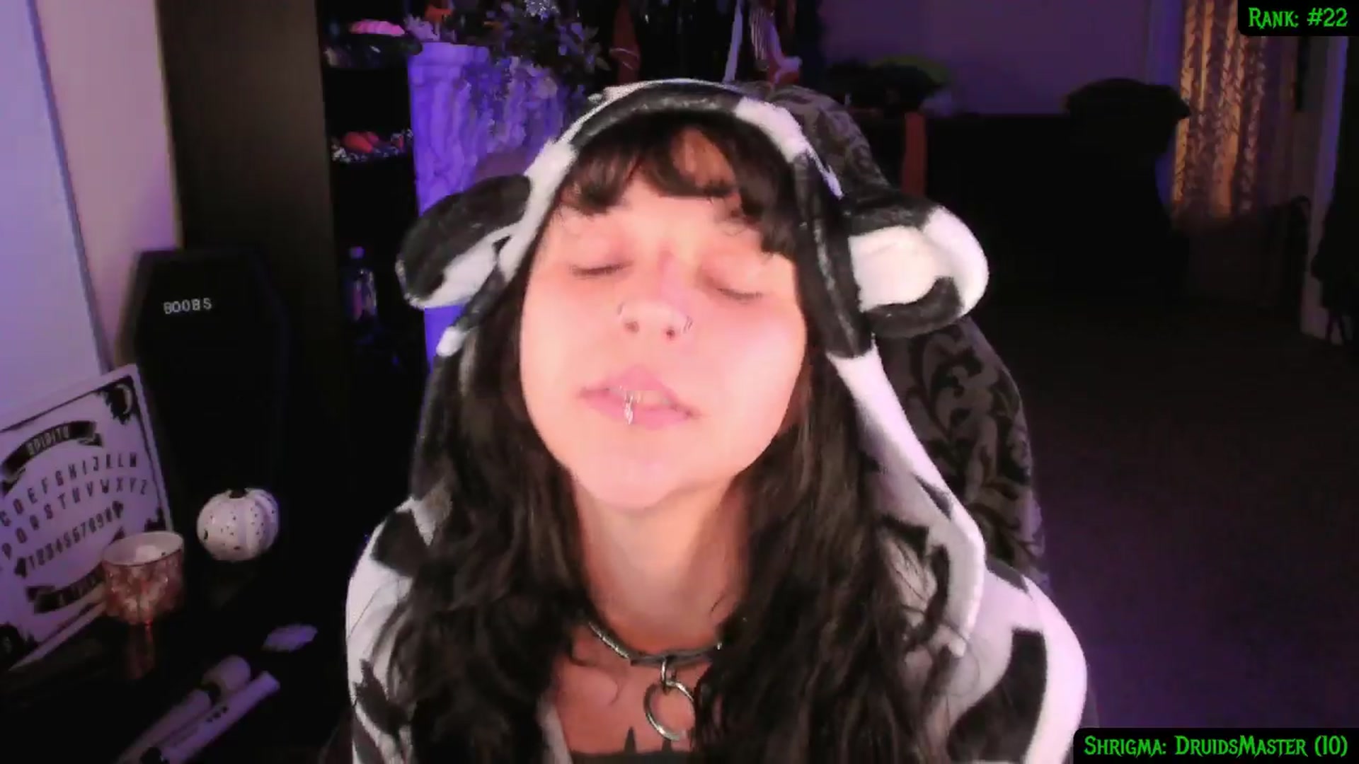 Gallery image thumbnail from druidjpg's myfreecams stream on, 11/09/2024, 04:21 image 12 of 20