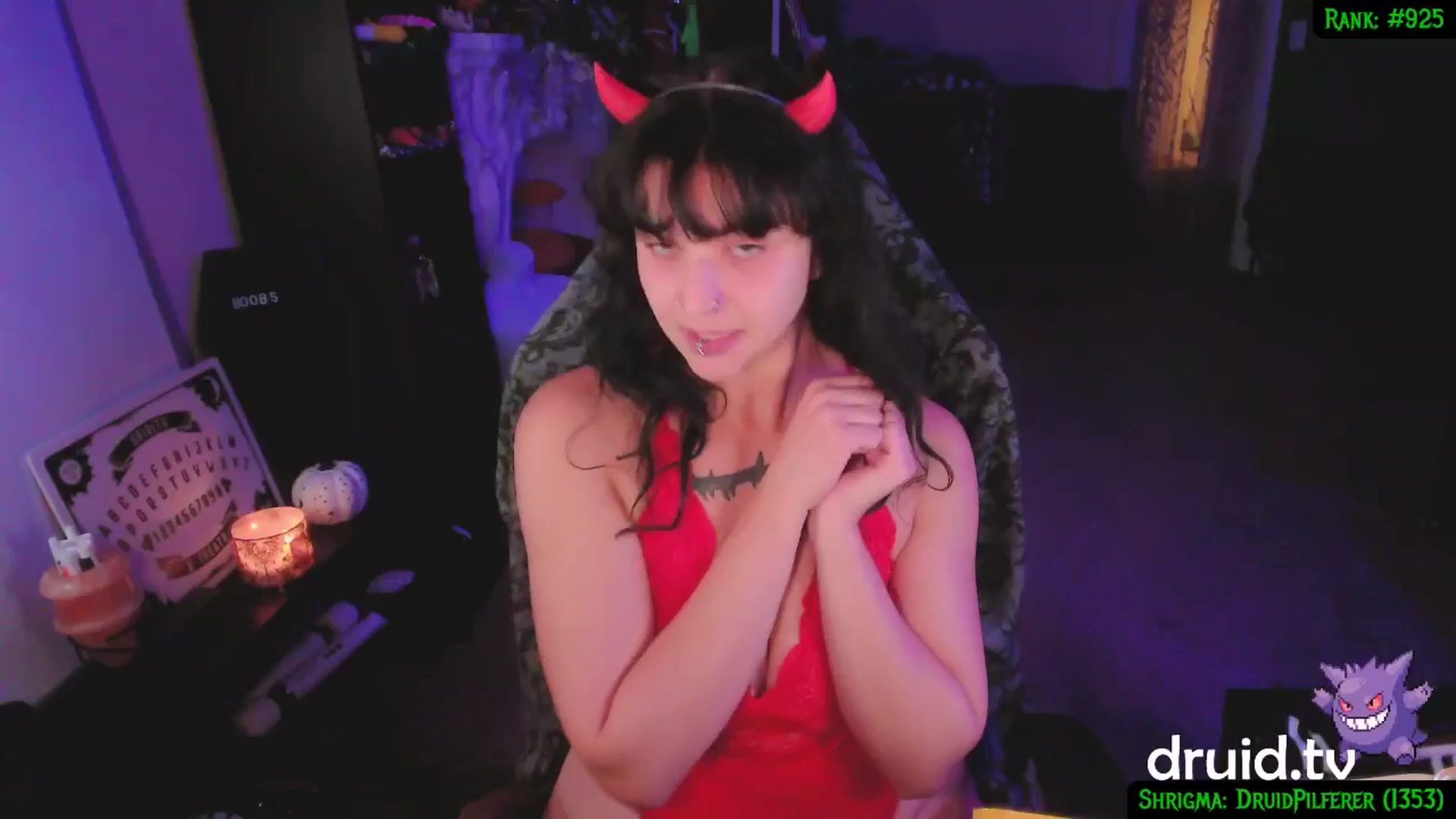 Gallery image thumbnail from druidjpg's myfreecams stream on, 12/05/2024, 05:44 image 10 of 20