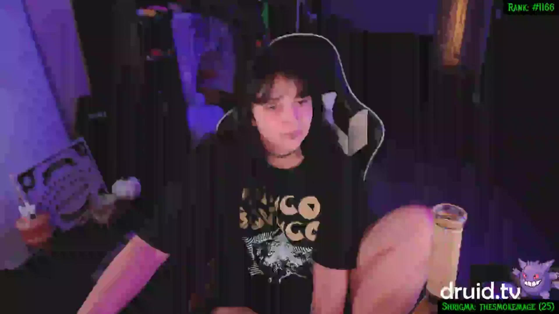 Gallery image thumbnail from druidjpg's myfreecams stream on, 12/06/2024, 06:21 image 6 of 20