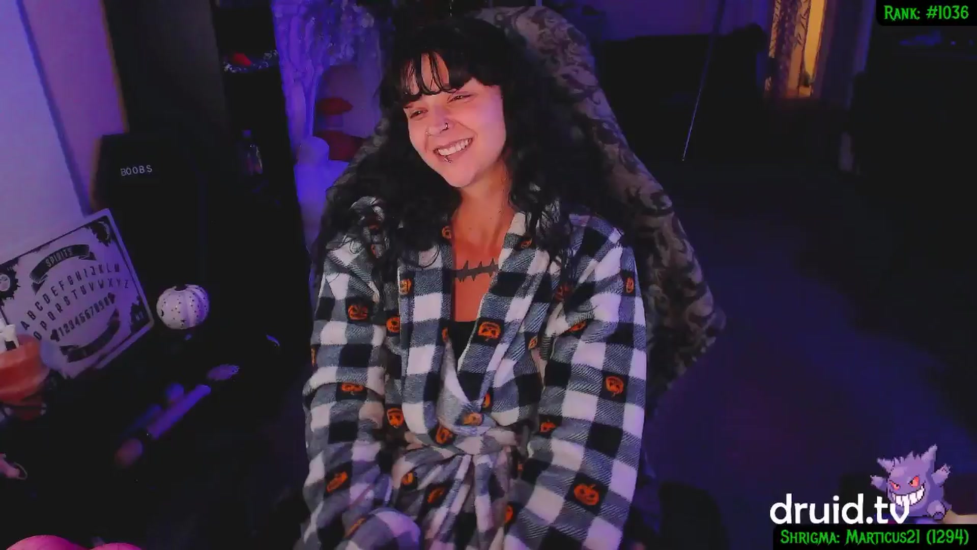 Gallery image thumbnail from druidjpg's myfreecams stream on, 12/10/2024, 06:03 image 18 of 20