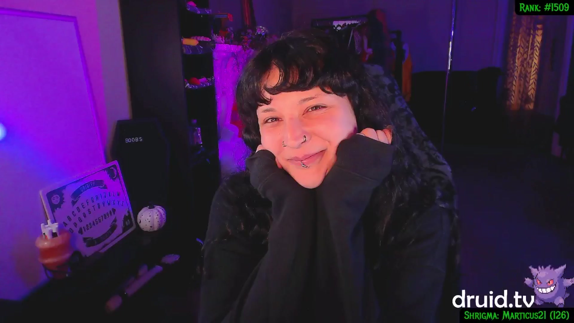 Gallery image thumbnail from druidjpg's myfreecams stream on, 12/17/2024, 06:40 image 14 of 20