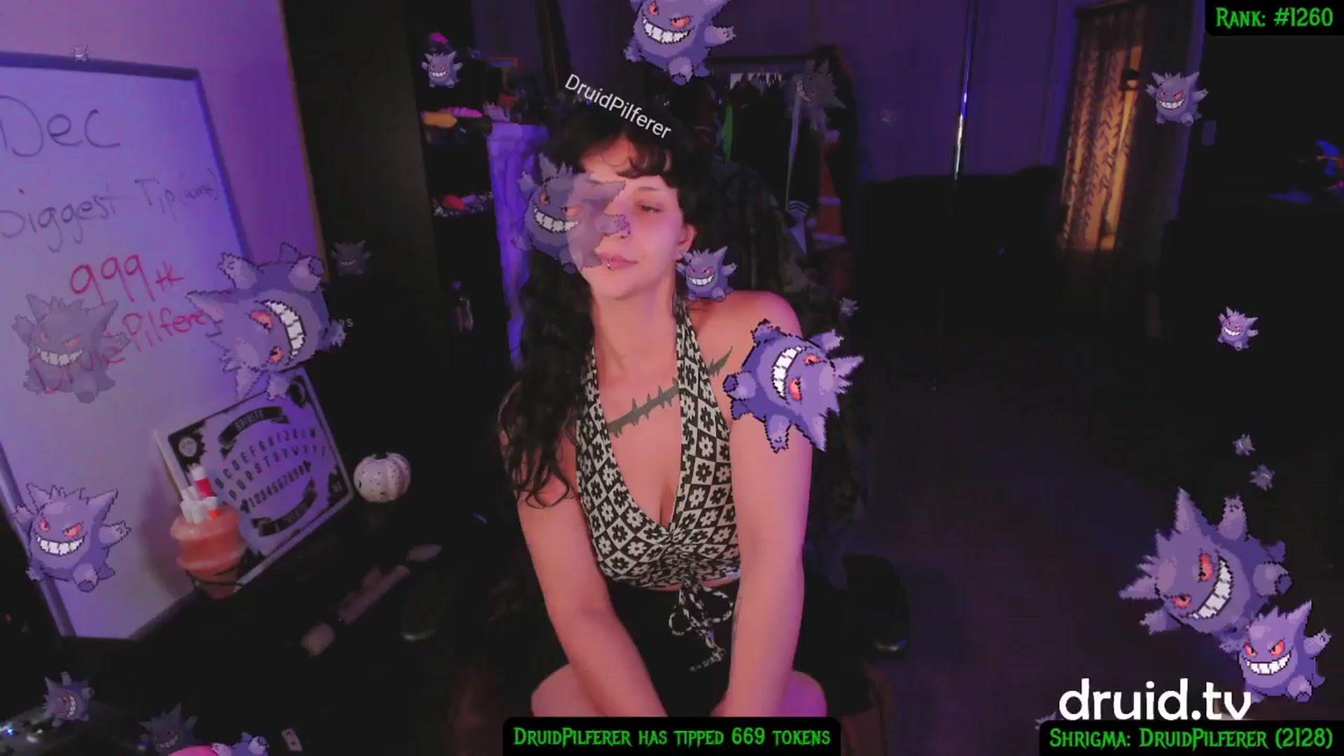 Gallery image thumbnail from druidjpg's myfreecams stream on, 12/19/2024, 06:21 image 20 of 20