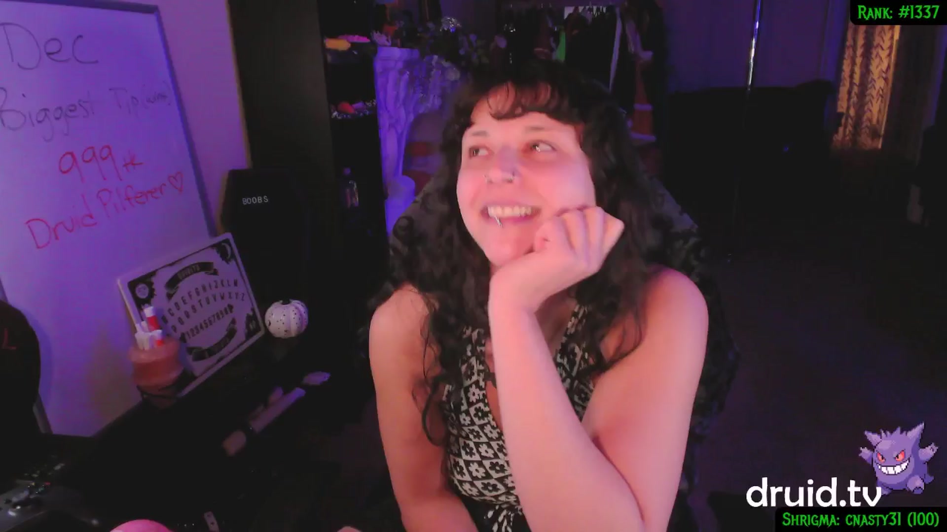 Gallery image thumbnail from druidjpg's myfreecams stream on, 12/19/2024, 06:21 image 10 of 20