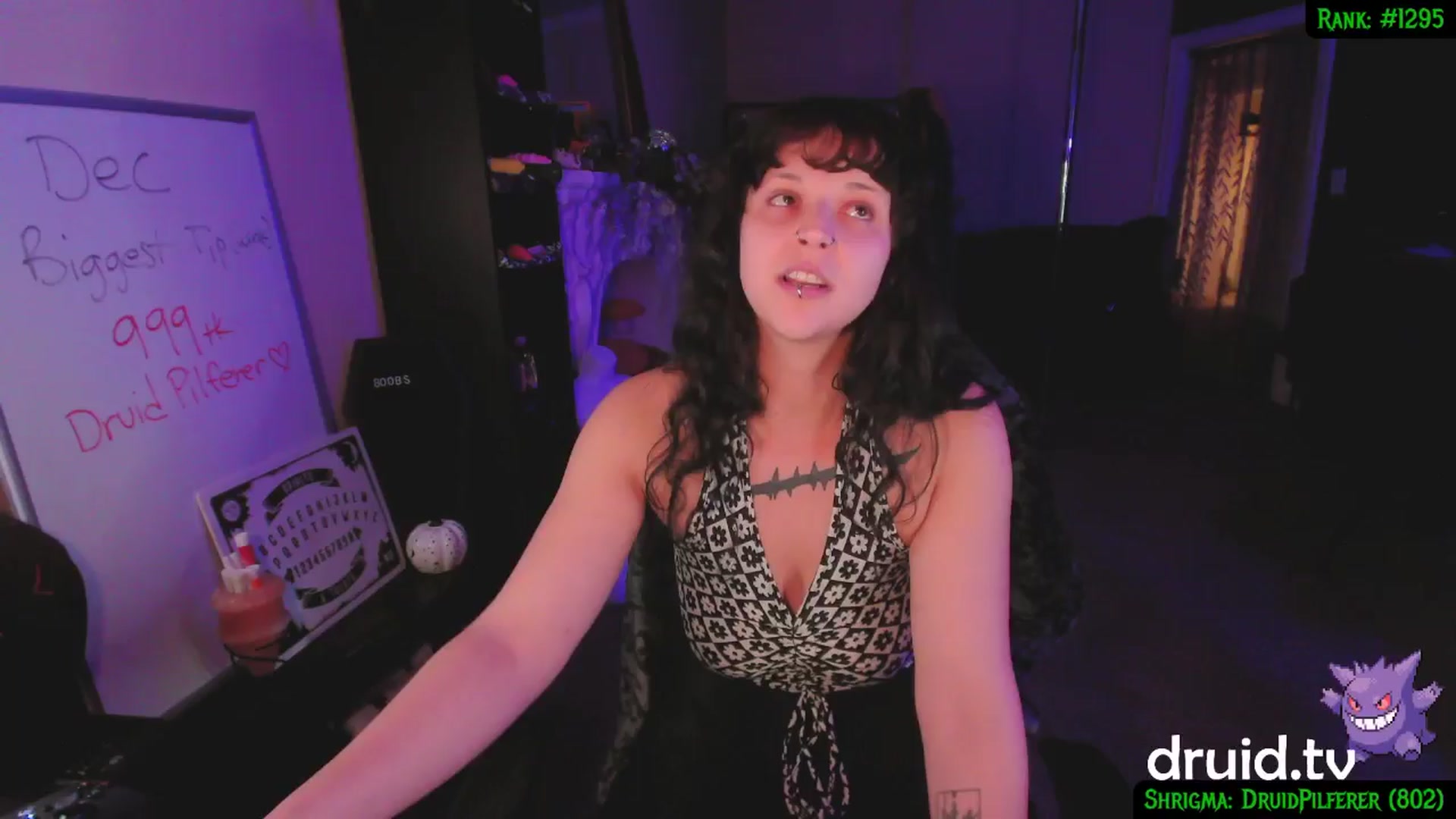 Gallery image thumbnail from druidjpg's myfreecams stream on, 12/19/2024, 06:21 image 13 of 20