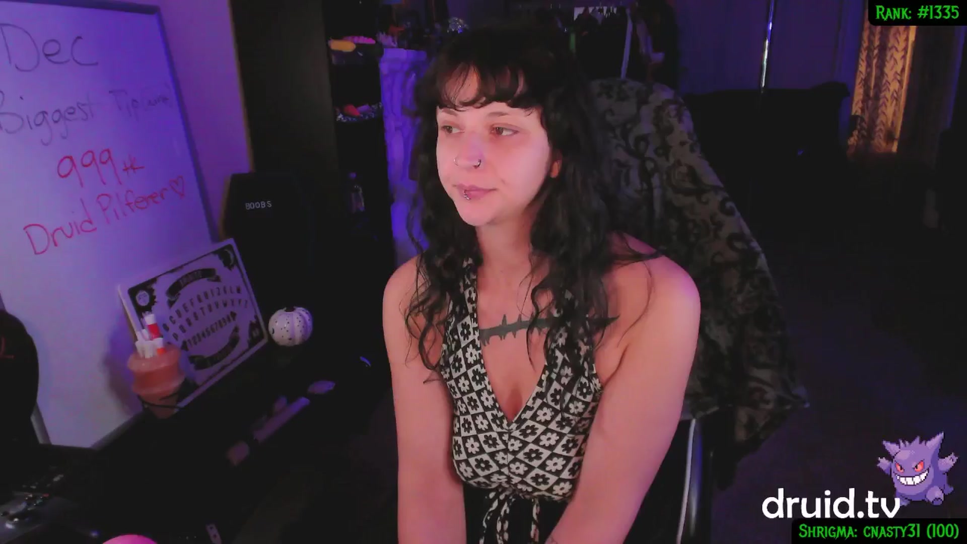 Gallery image thumbnail from druidjpg's myfreecams stream on, 12/19/2024, 06:21 image 3 of 20