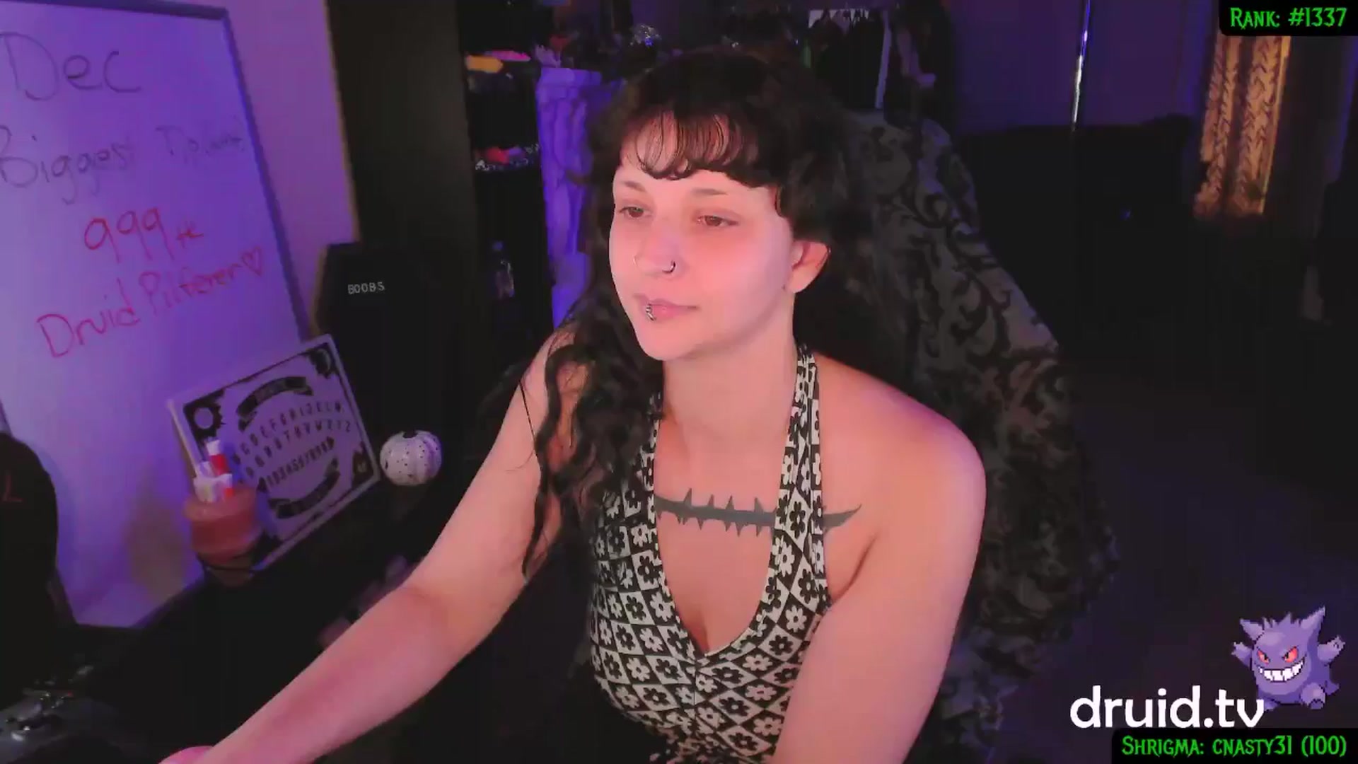 Gallery image thumbnail from druidjpg's myfreecams stream on, 12/19/2024, 06:21 image 9 of 20