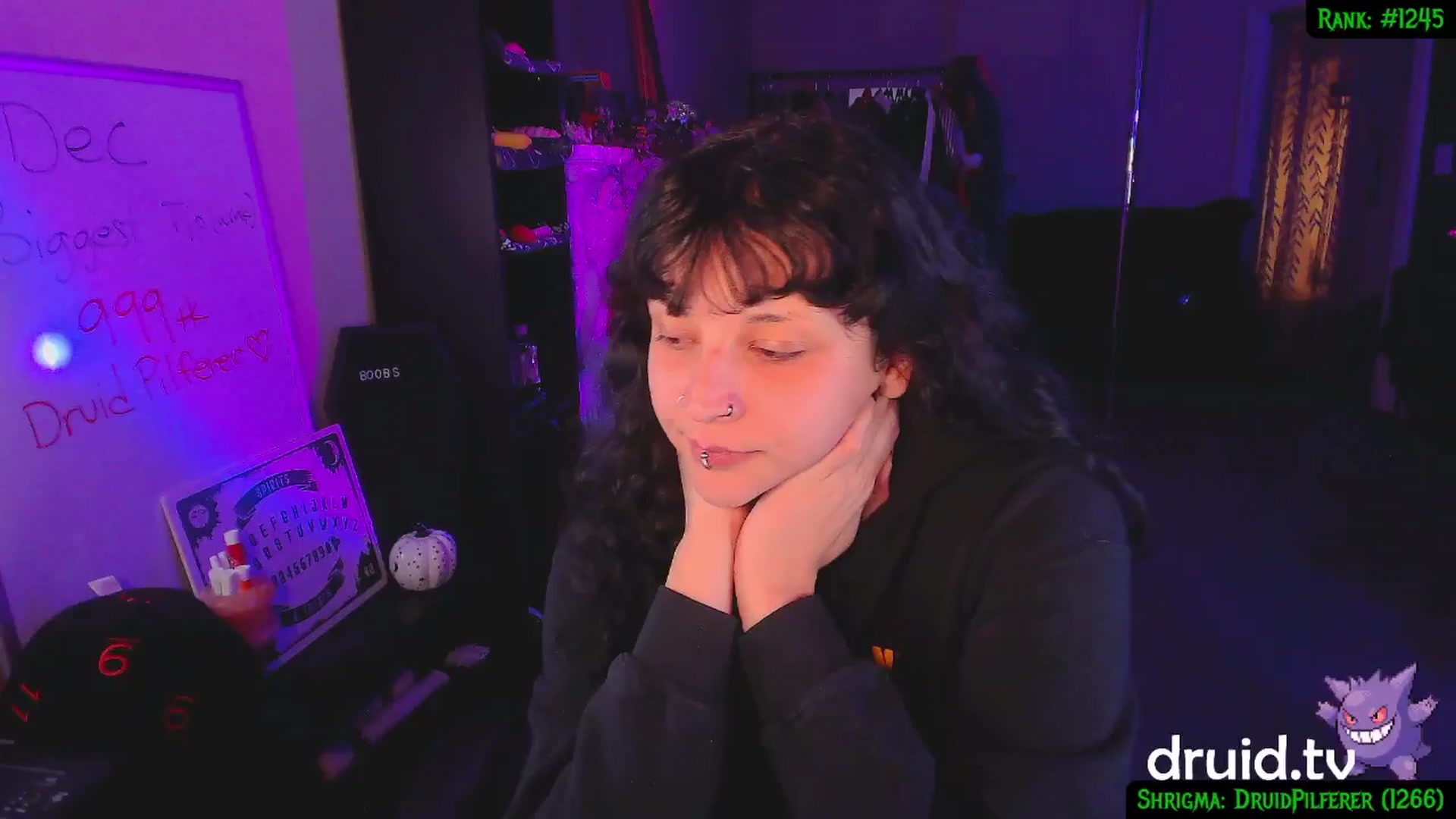 Gallery image thumbnail from druidjpg's myfreecams stream on, 12/20/2024, 05:50 image 5 of 20