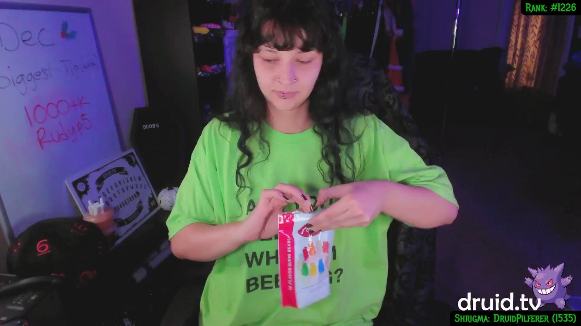 Gallery image thumbnail from druidjpg's myfreecams stream on, 12/24/2024, 06:21 image 15 of 20