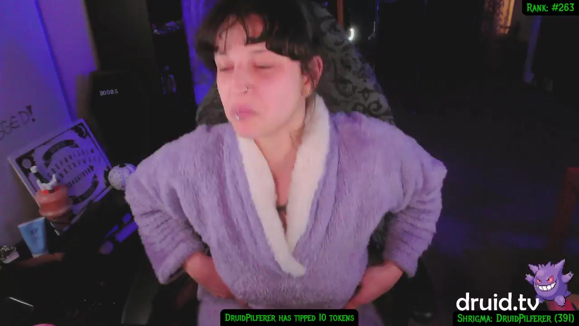 Gallery image thumbnail from druidjpg's myfreecams stream on, 01/17/2025, 05:40 image 3 of 20