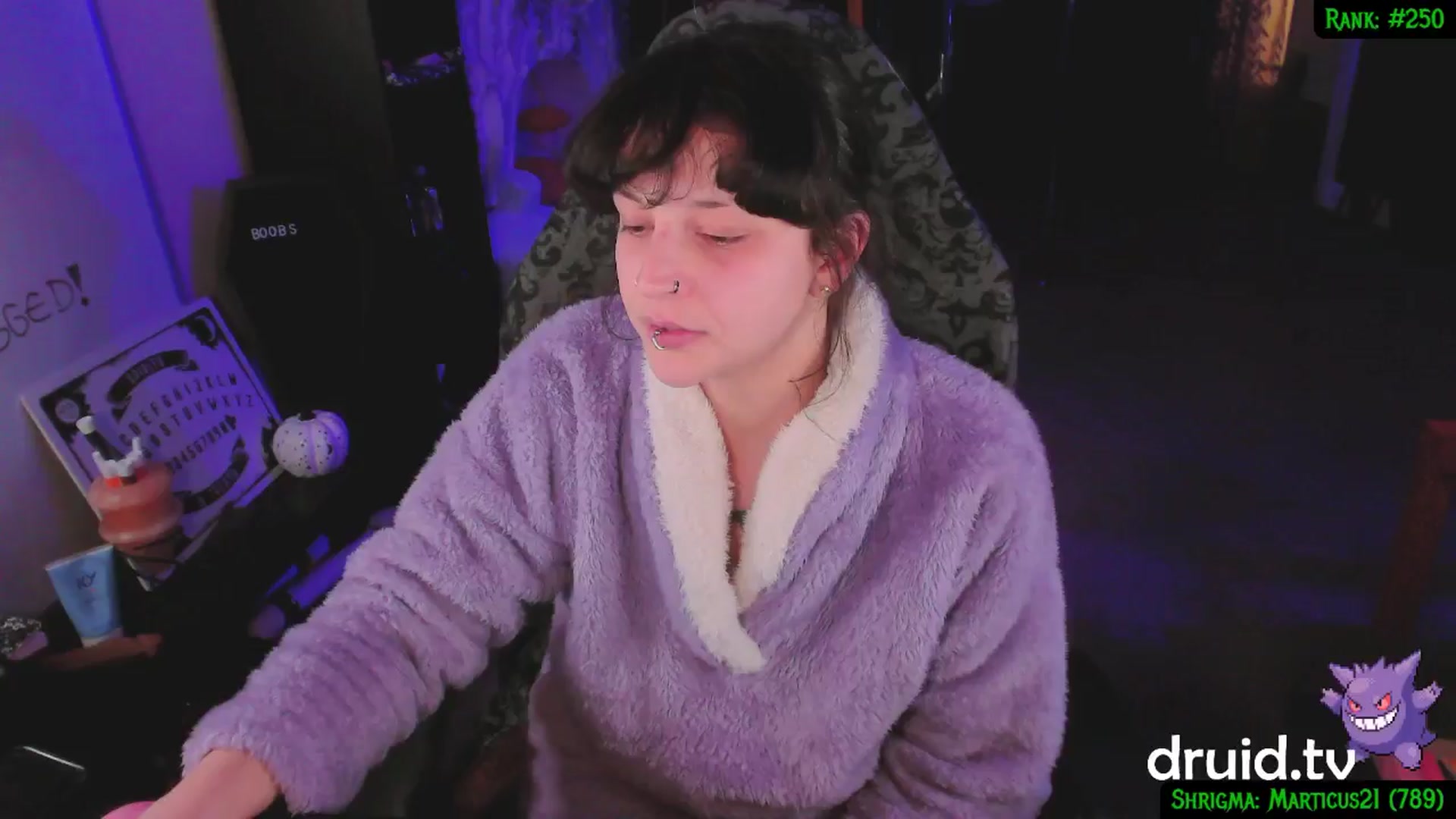 Gallery image thumbnail from druidjpg's myfreecams stream on, 01/17/2025, 05:40 image 19 of 20