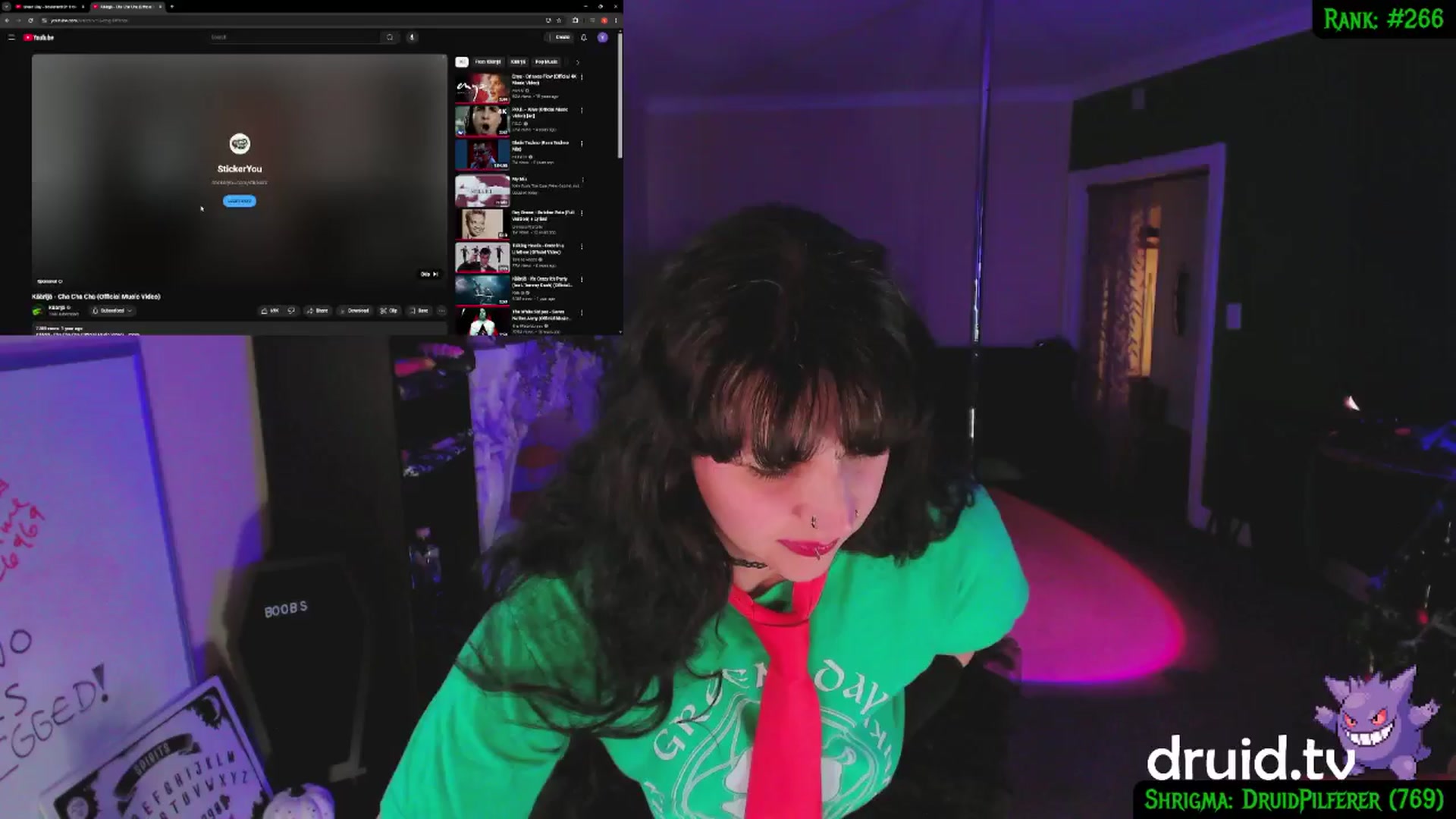 Gallery image thumbnail from druidjpg's myfreecams stream on, 01/18/2025, 04:18 image 19 of 20
