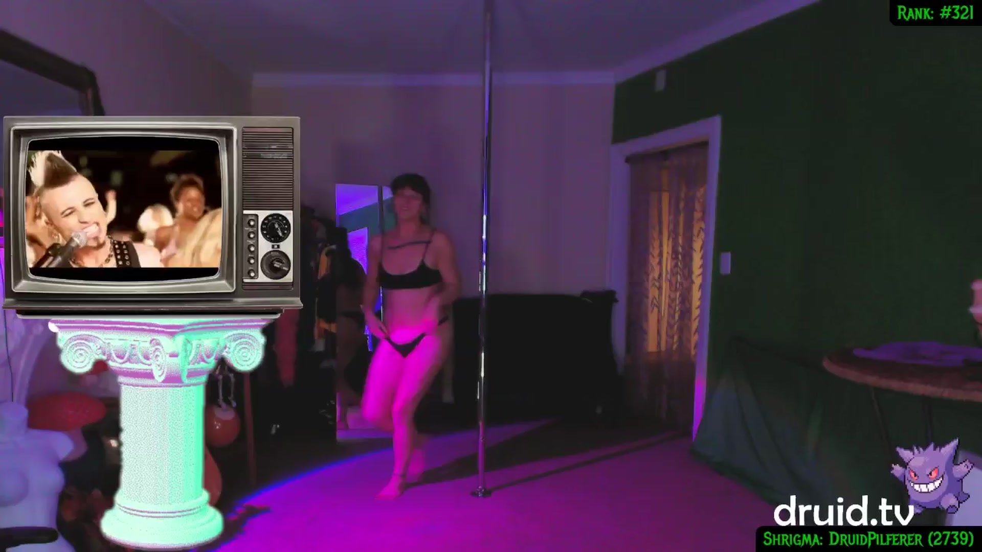 Gallery image thumbnail from druidjpg's myfreecams stream on, 01/22/2025, 04:15 image 11 of 20