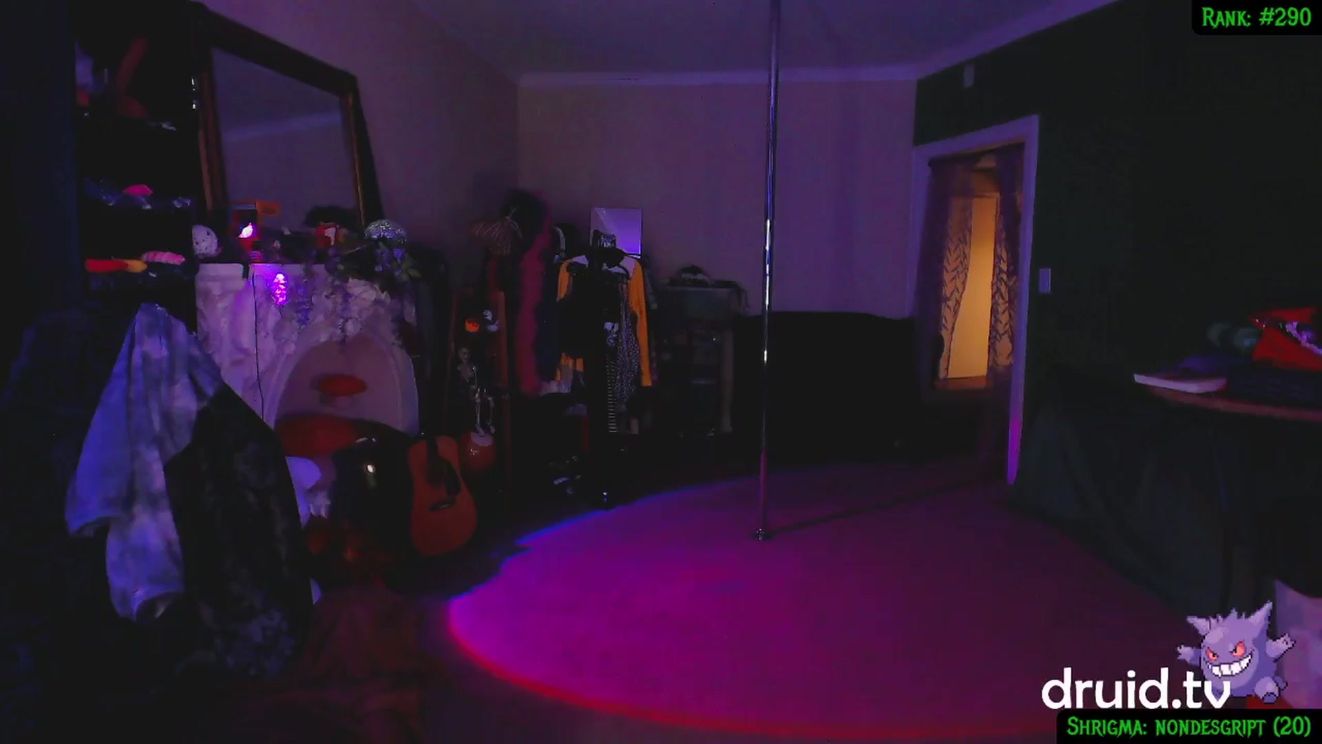 Gallery image thumbnail from druidjpg's myfreecams stream on, 02/19/2025, 05:55 image 4 of 20