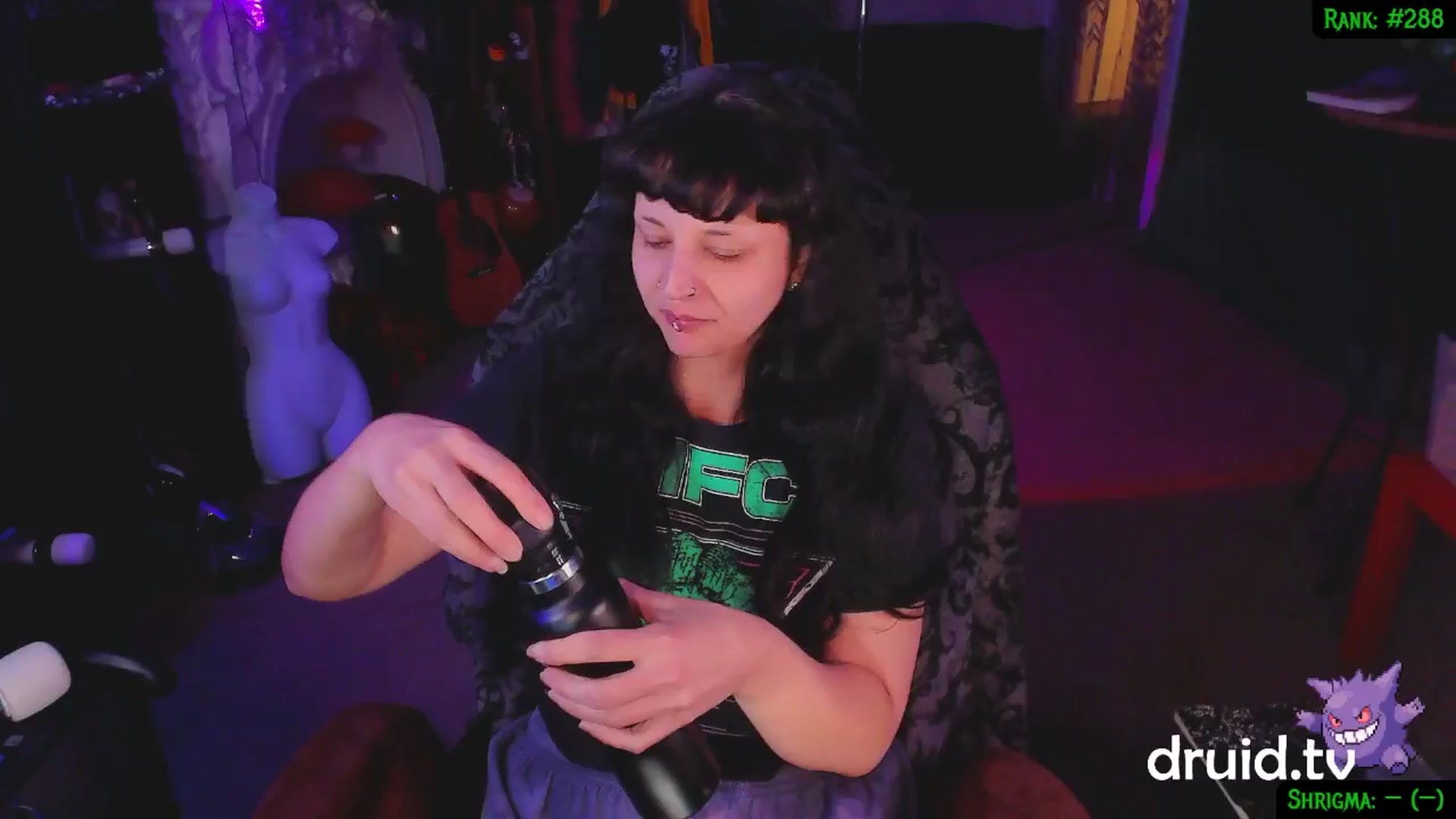 Gallery image thumbnail from druidjpg's myfreecams stream on, 02/19/2025, 05:55 image 2 of 20