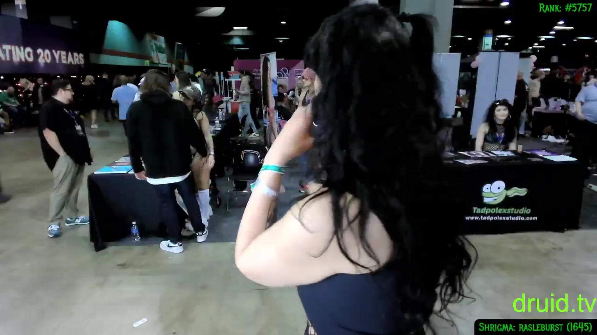 Gallery image thumbnail from druidjpg's myfreecams stream on, 04/12/2025, 23:44 image 18 of 20