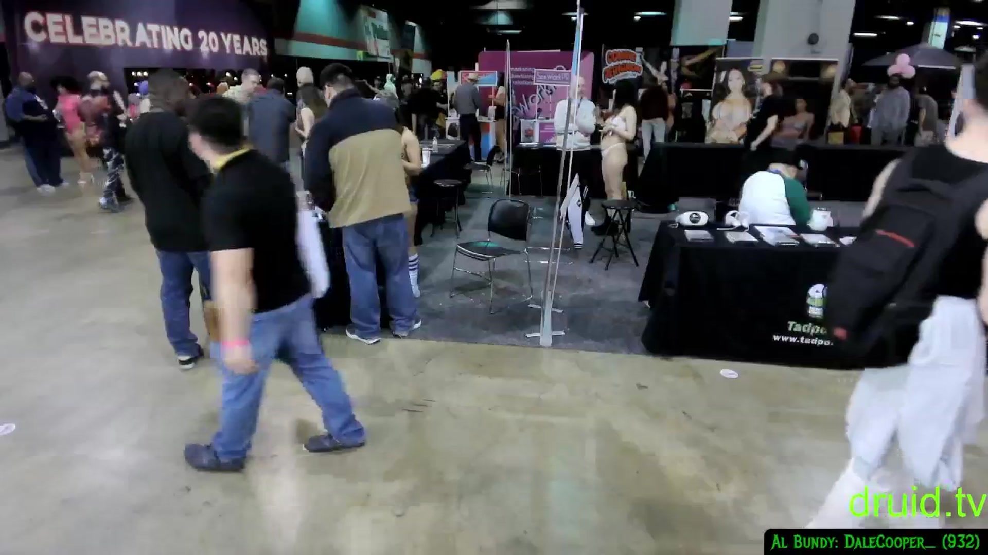 Gallery image thumbnail from druidjpg's myfreecams stream on, 04/13/2025, 23:04 image 12 of 20