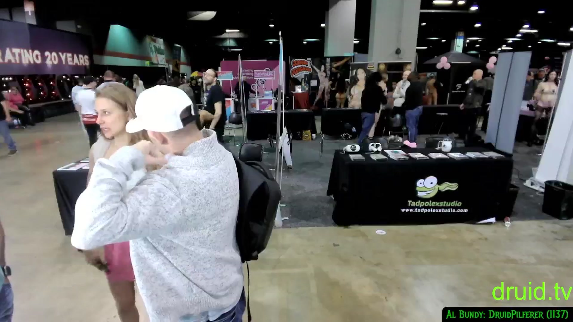 Gallery image thumbnail from druidjpg's myfreecams stream on, 04/13/2025, 23:04 image 15 of 20
